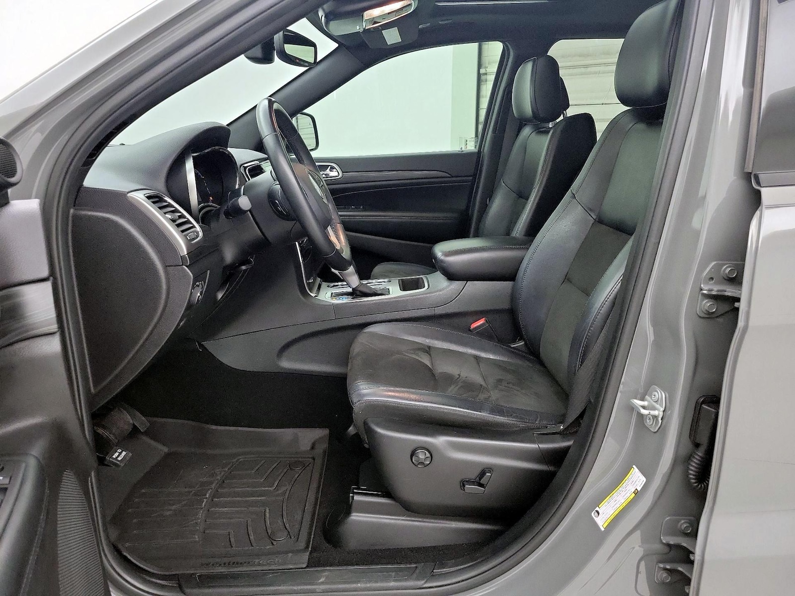 2019 Jeep Grand Cherokee Altitude - Photo 12