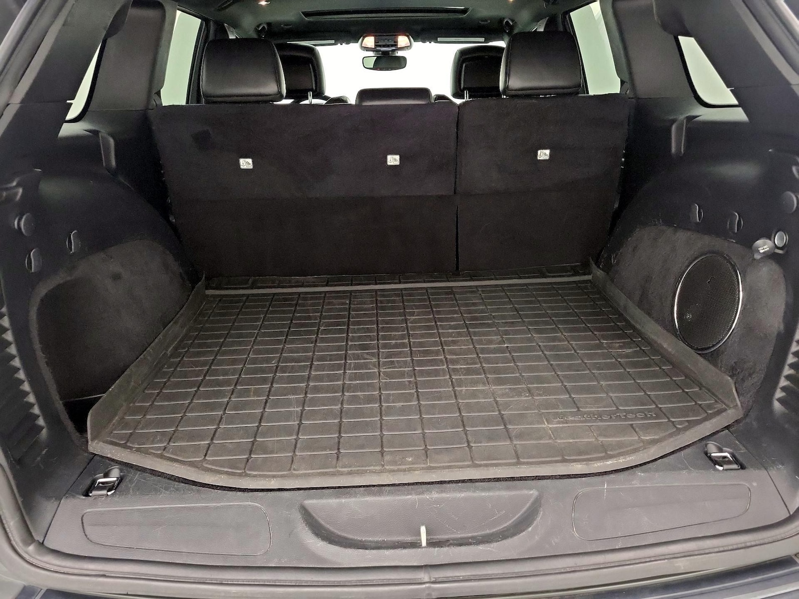 2019 Jeep Grand Cherokee Altitude - Photo 23