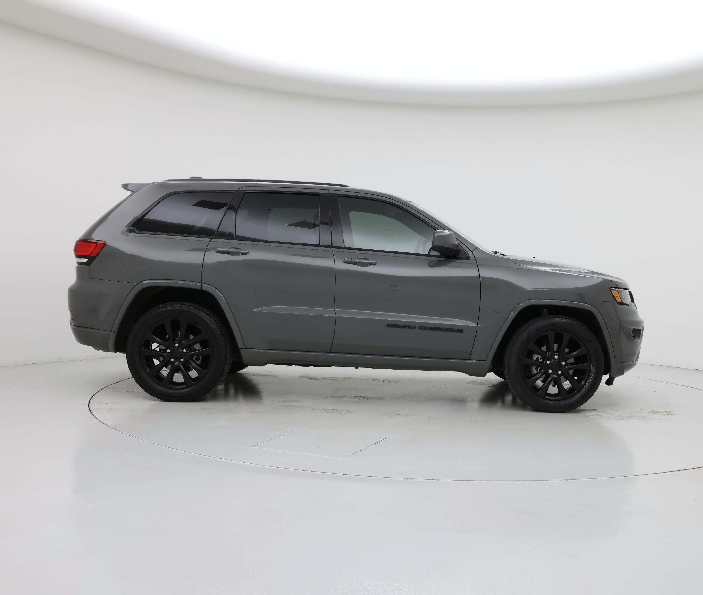 Thumbnail: 2019 Jeep Grand Cherokee - 7