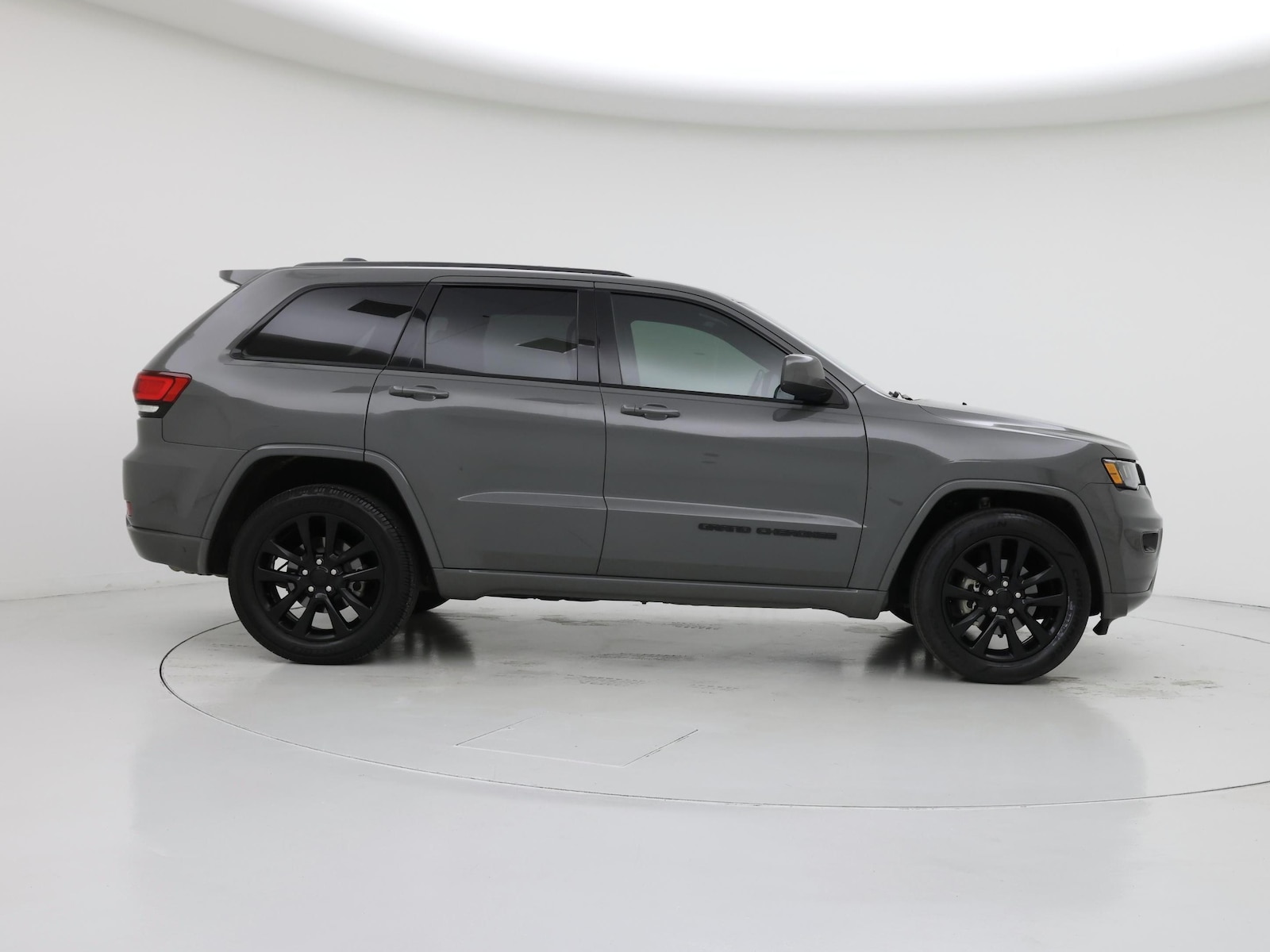2019 Jeep Grand Cherokee Altitude - Photo 8