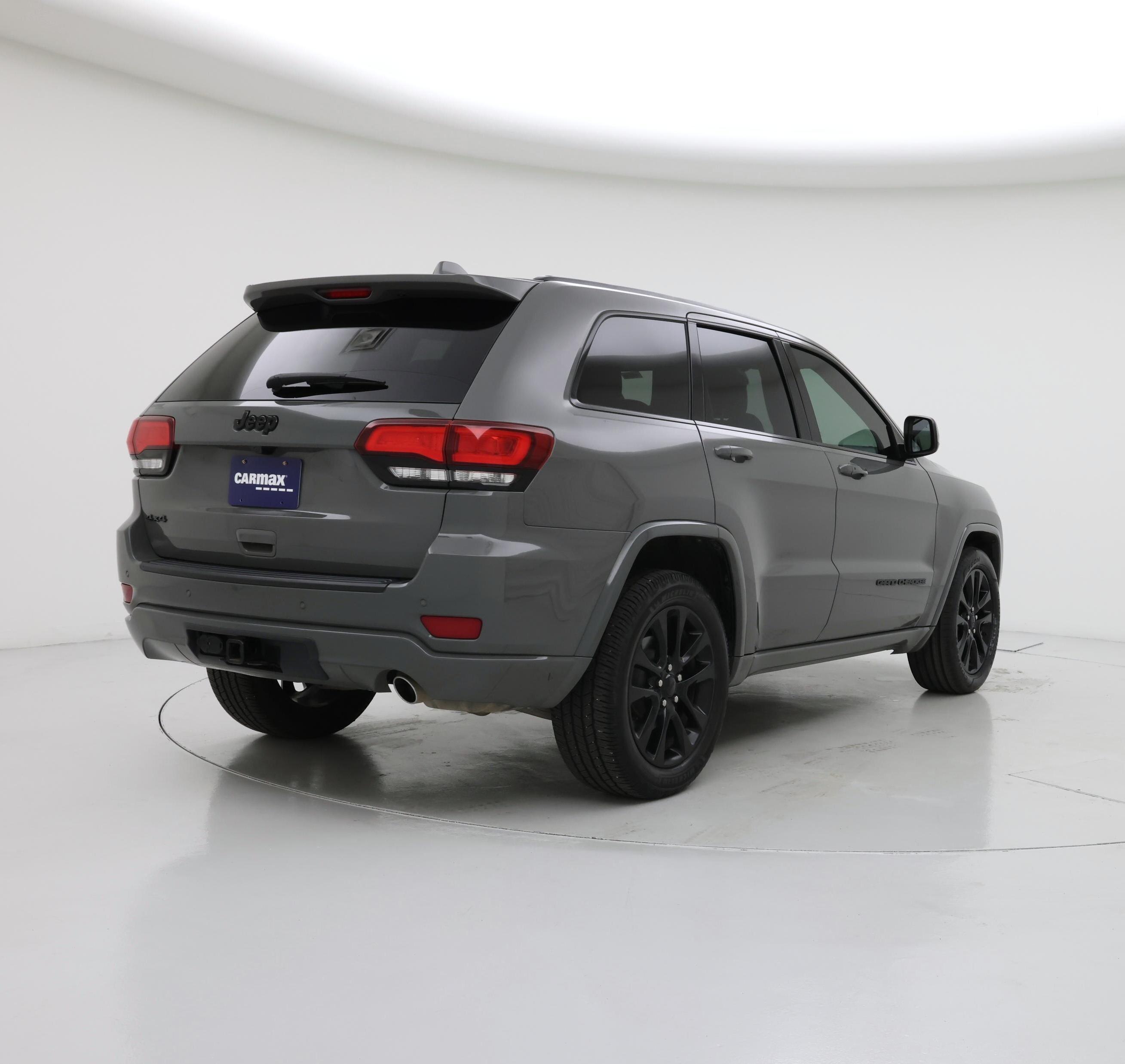 Thumbnail: 2019 Jeep Grand Cherokee - 8