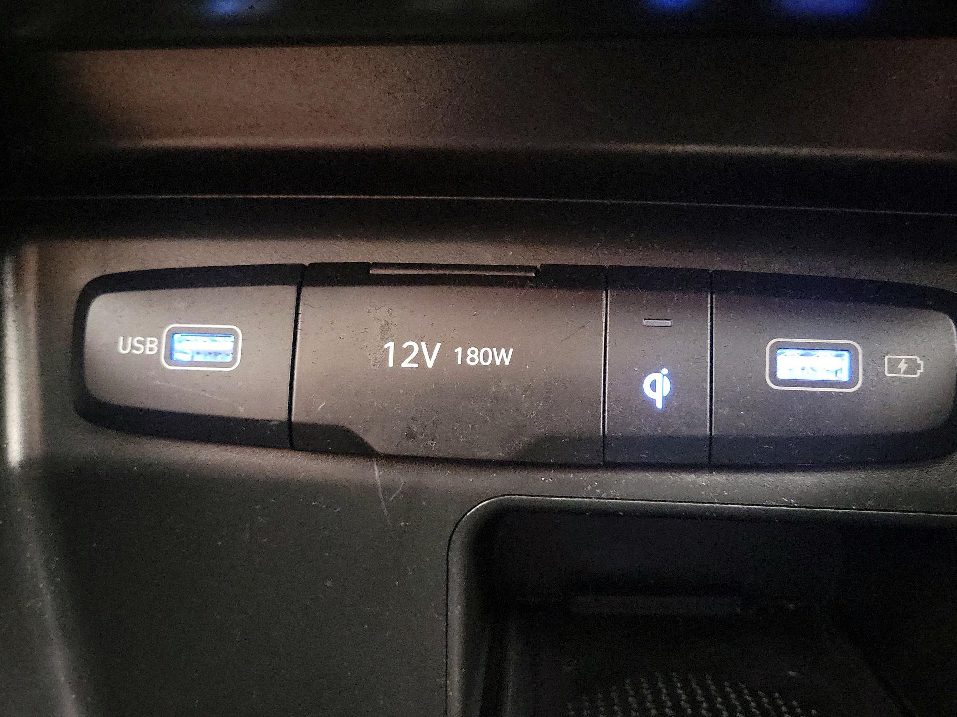 Thumbnail: 2023 Hyundai Santa Cruz - 18