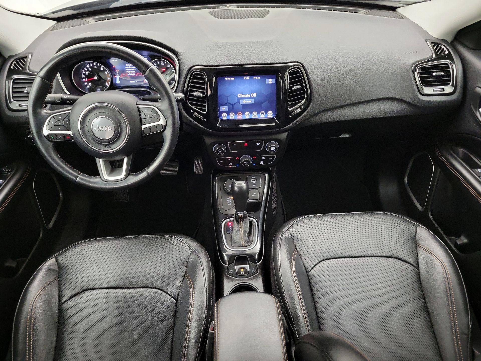 Thumbnail: 2020 Jeep Compass - 9