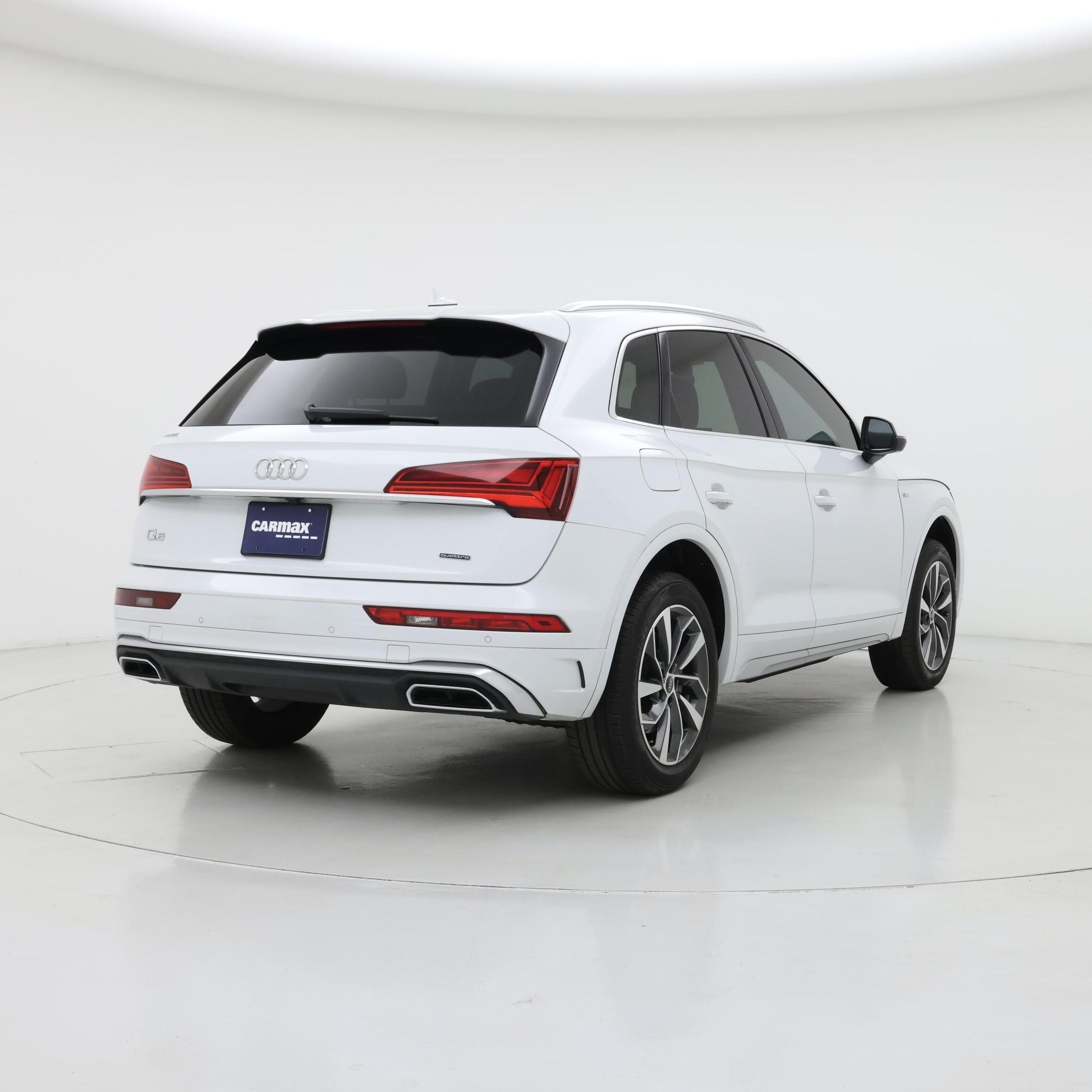 Thumbnail: 2022 Audi Q5 - 8