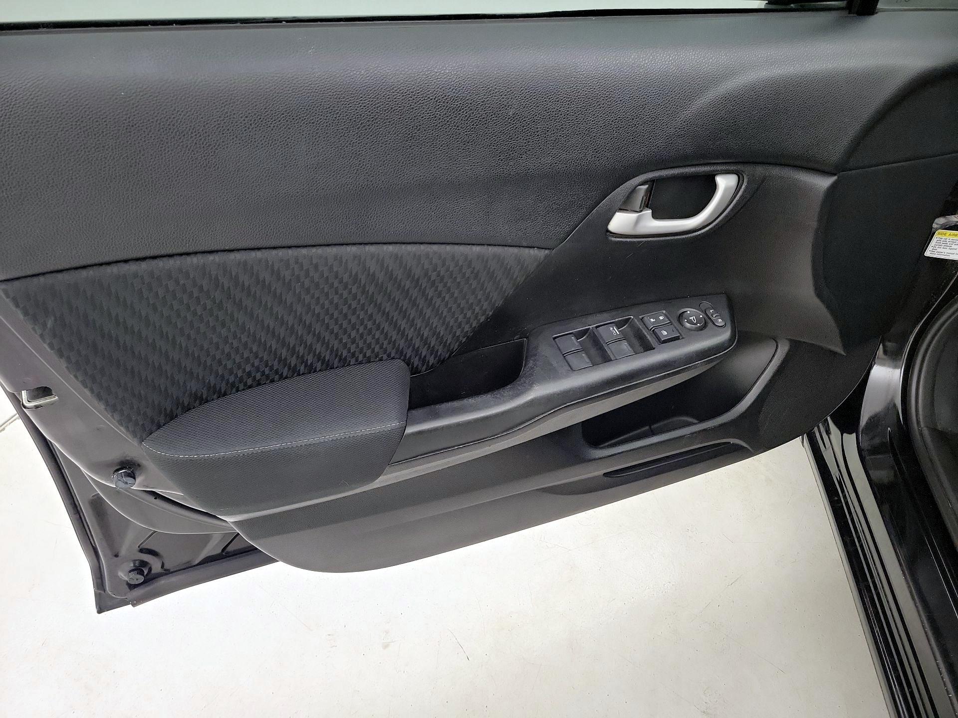 Thumbnail: 2015 Honda Civic - 12