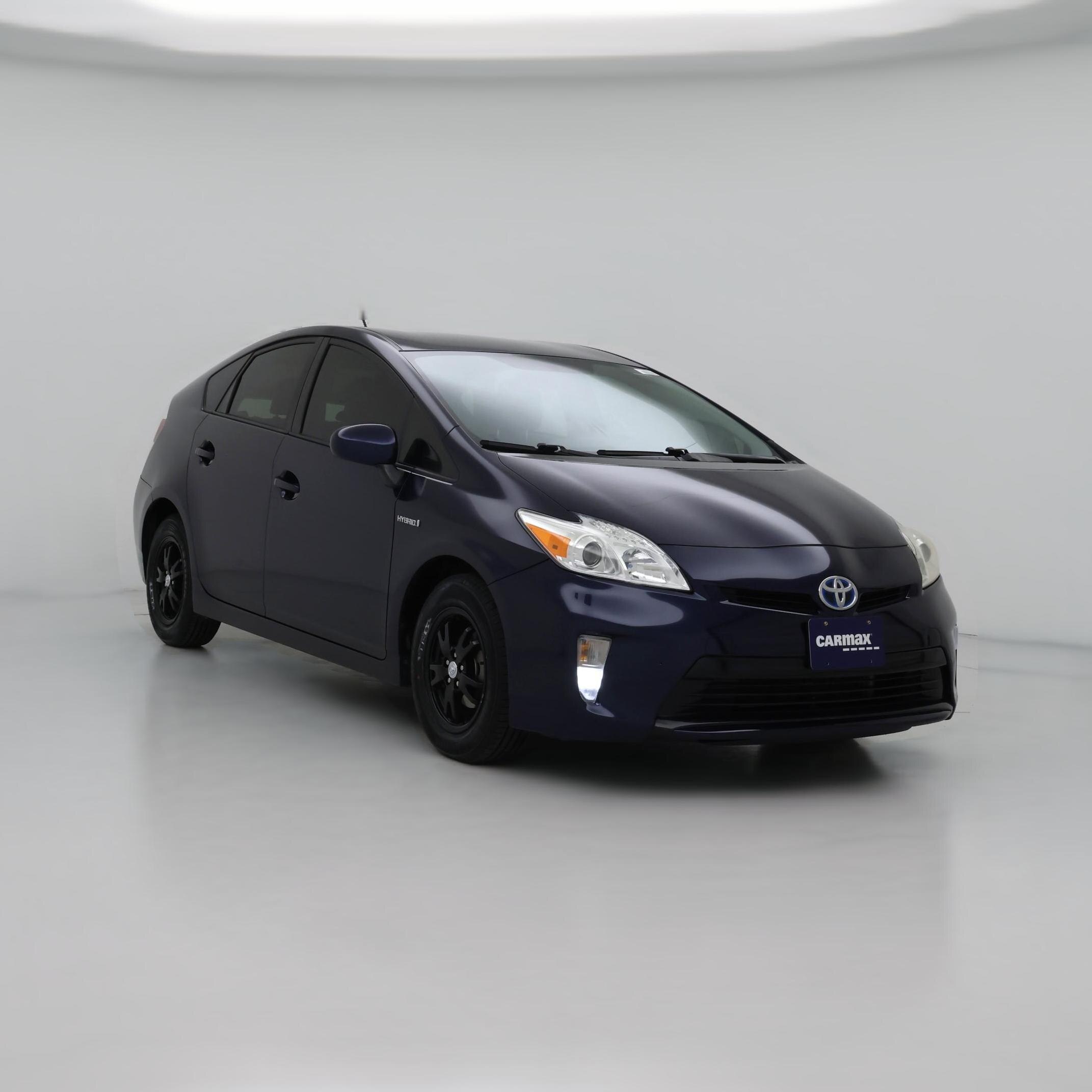 Thumbnail: 2015 Toyota Prius - 1