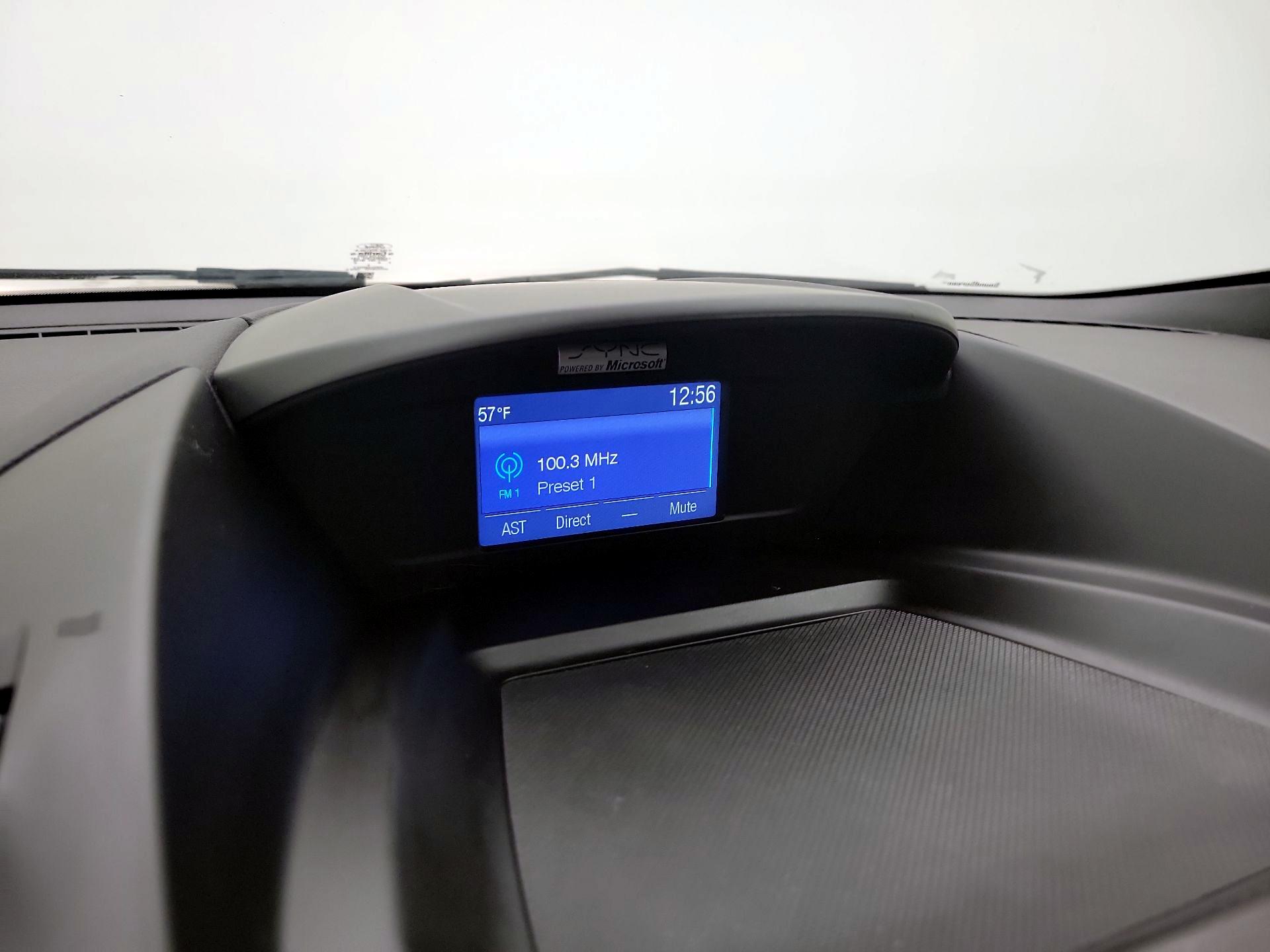 Thumbnail: 2015 Ford Escape - 15