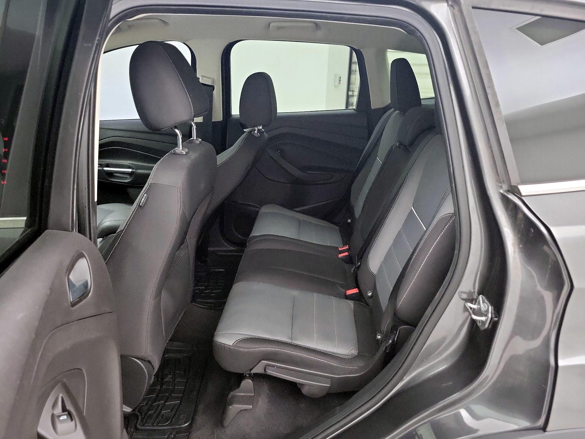 Thumbnail: 2015 Ford Escape - 19