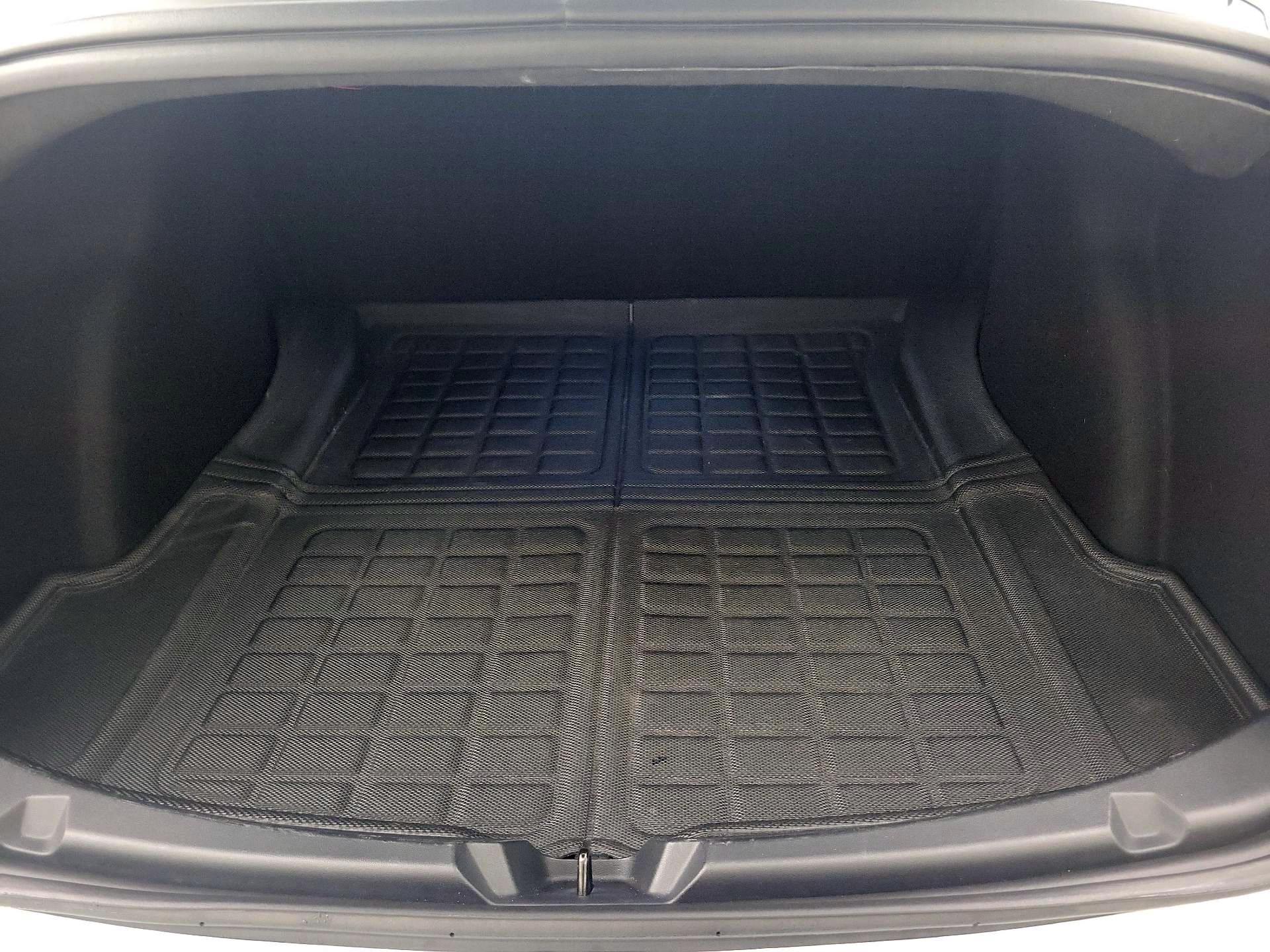 Thumbnail: 2023 Tesla Model 3 - 20