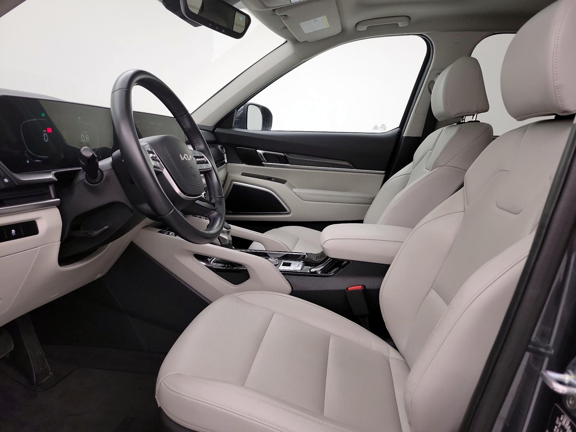 Thumbnail: 2023 Kia Telluride - 11