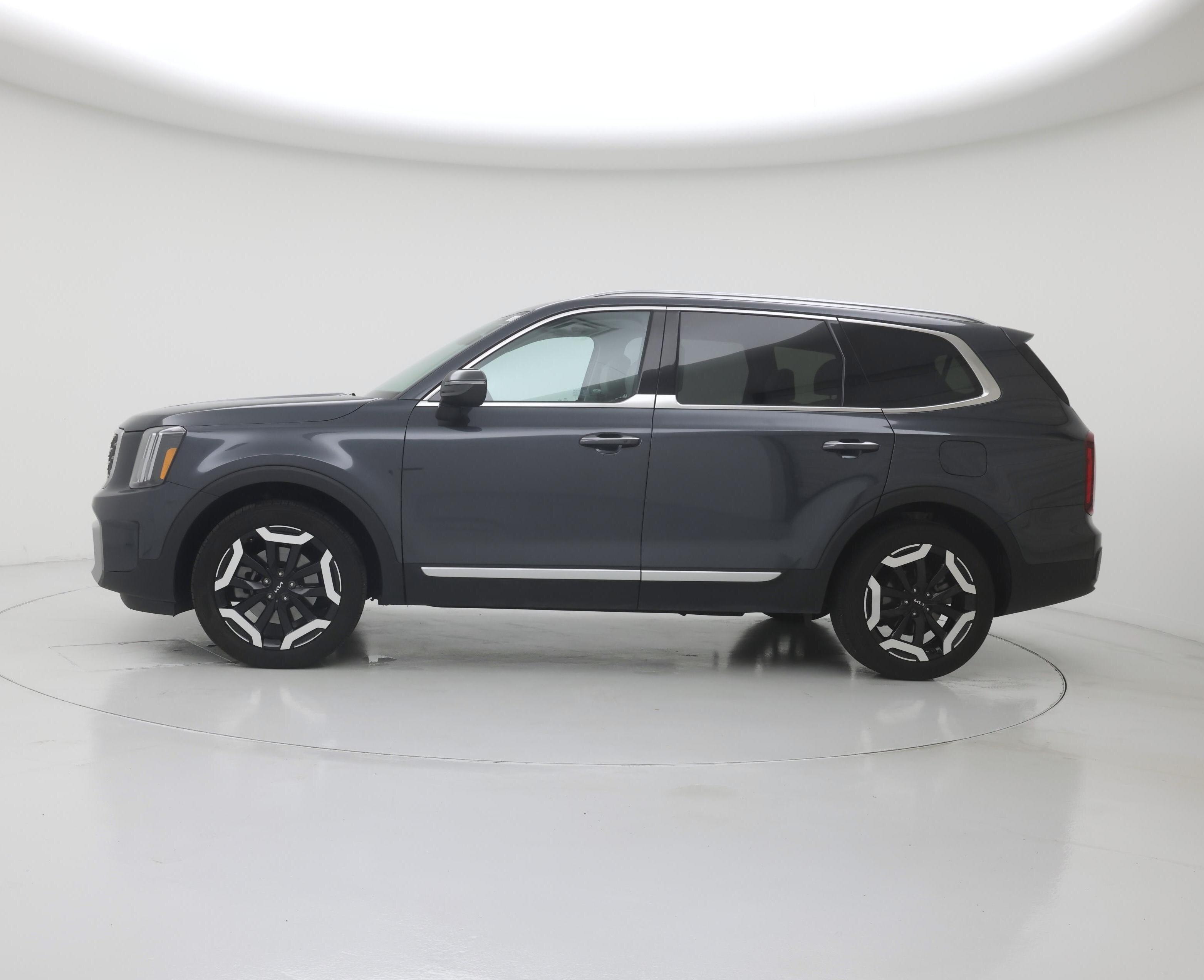 Thumbnail: 2023 Kia Telluride - 3