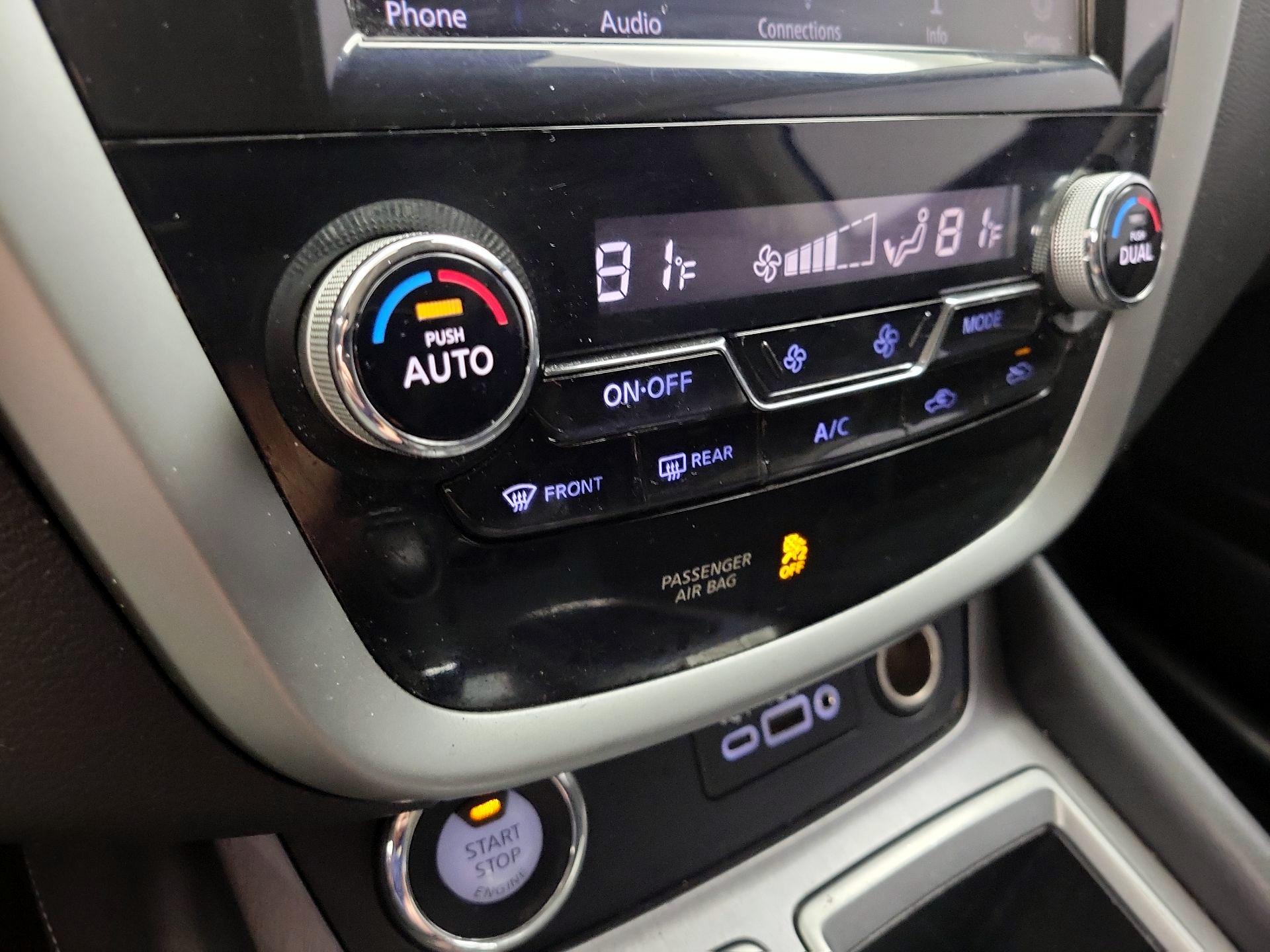 Thumbnail: 2020 Nissan Murano - 16