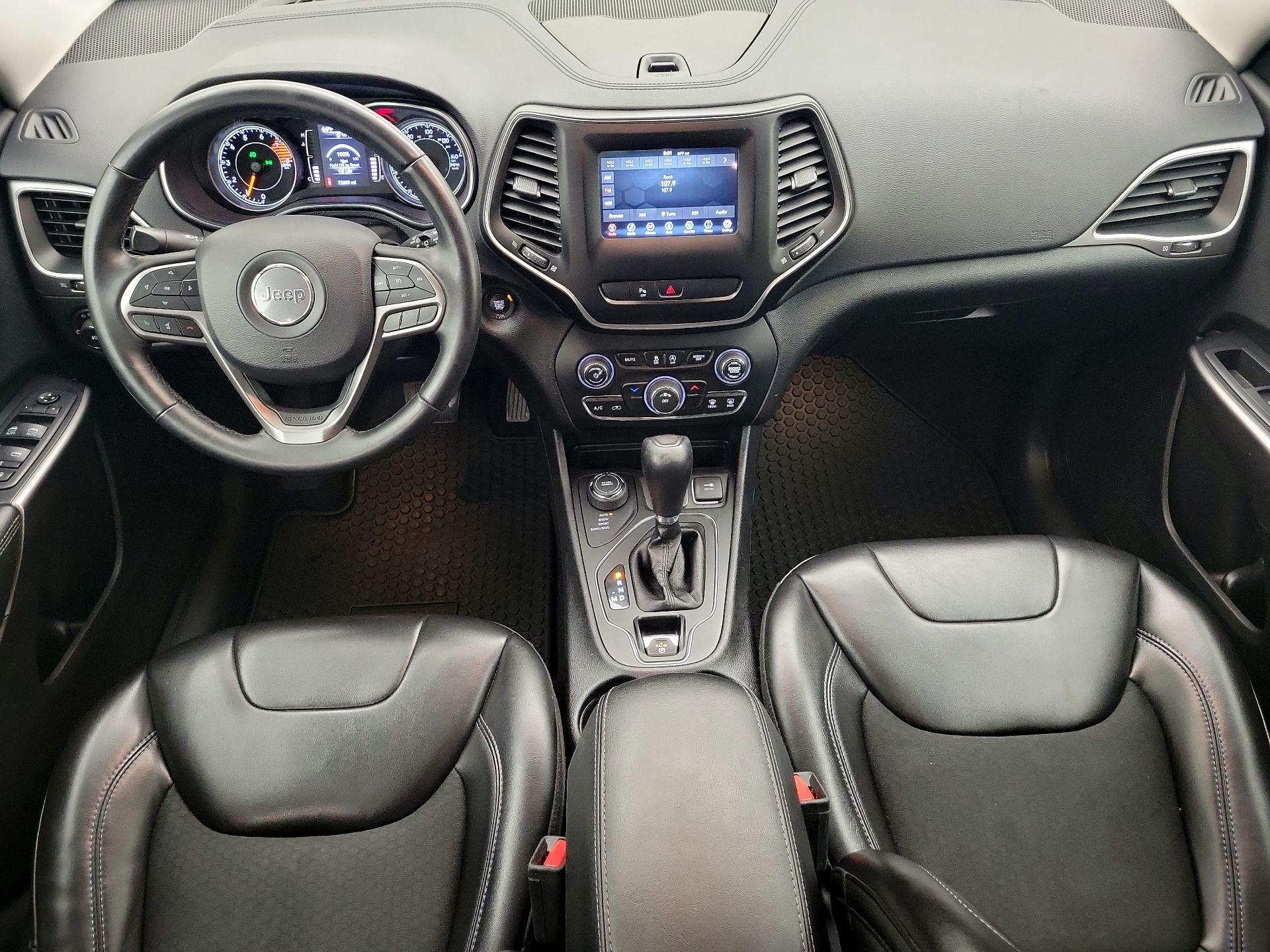 Thumbnail: 2019 Jeep Cherokee - 9