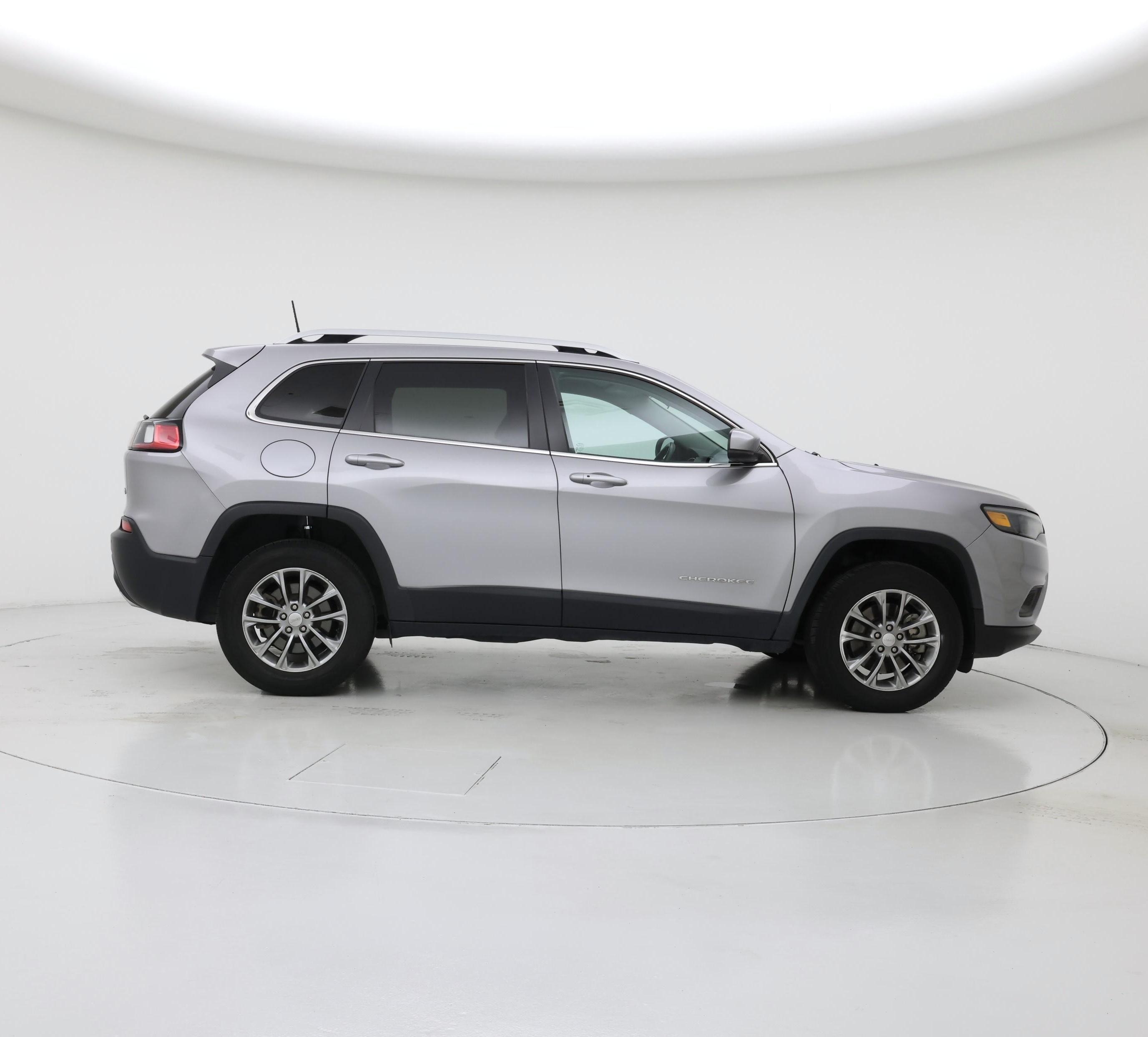 Thumbnail: 2019 Jeep Cherokee - 7