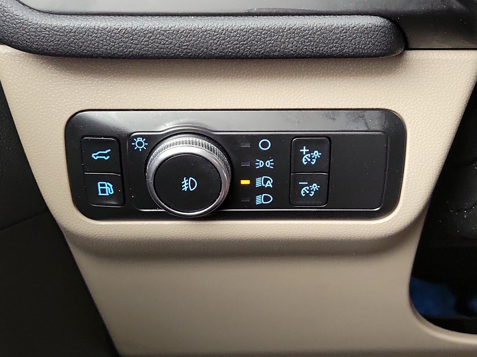 Thumbnail: 2020 Ford Escape - 13