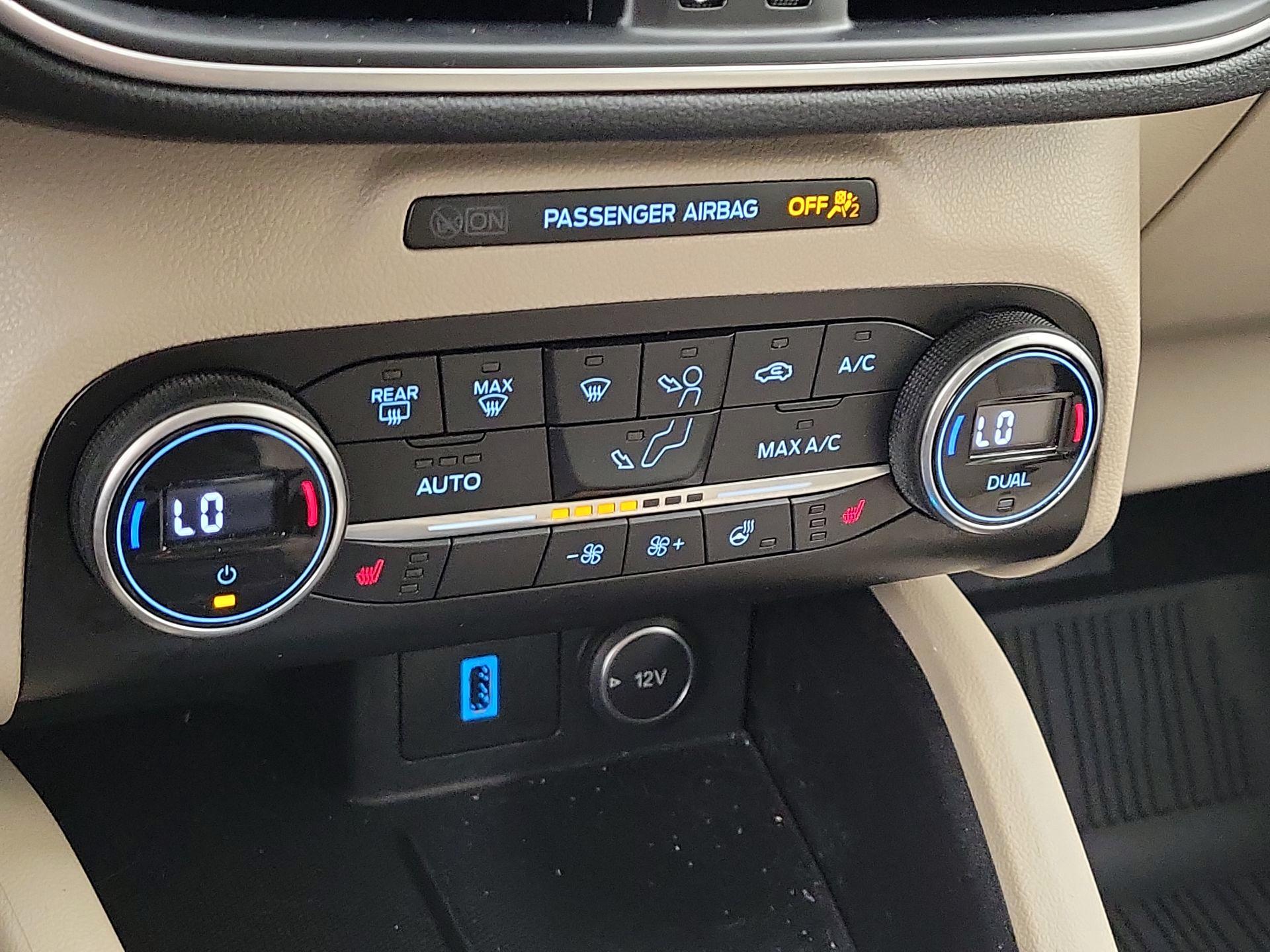 Thumbnail: 2020 Ford Escape - 17