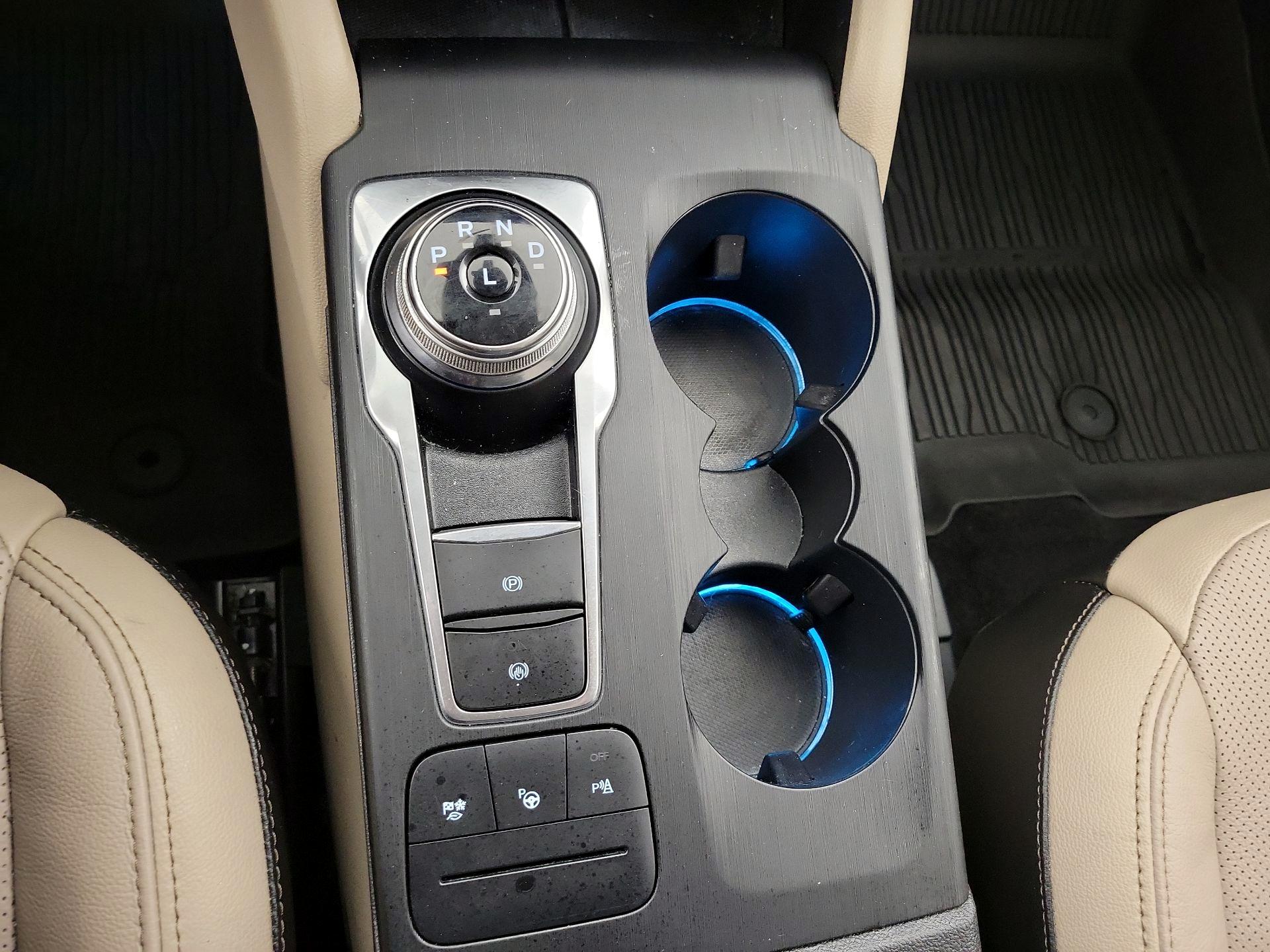 Thumbnail: 2020 Ford Escape - 18