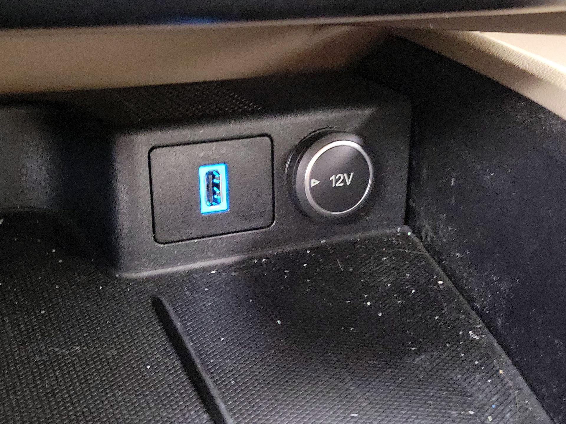 Thumbnail: 2020 Ford Escape - 19