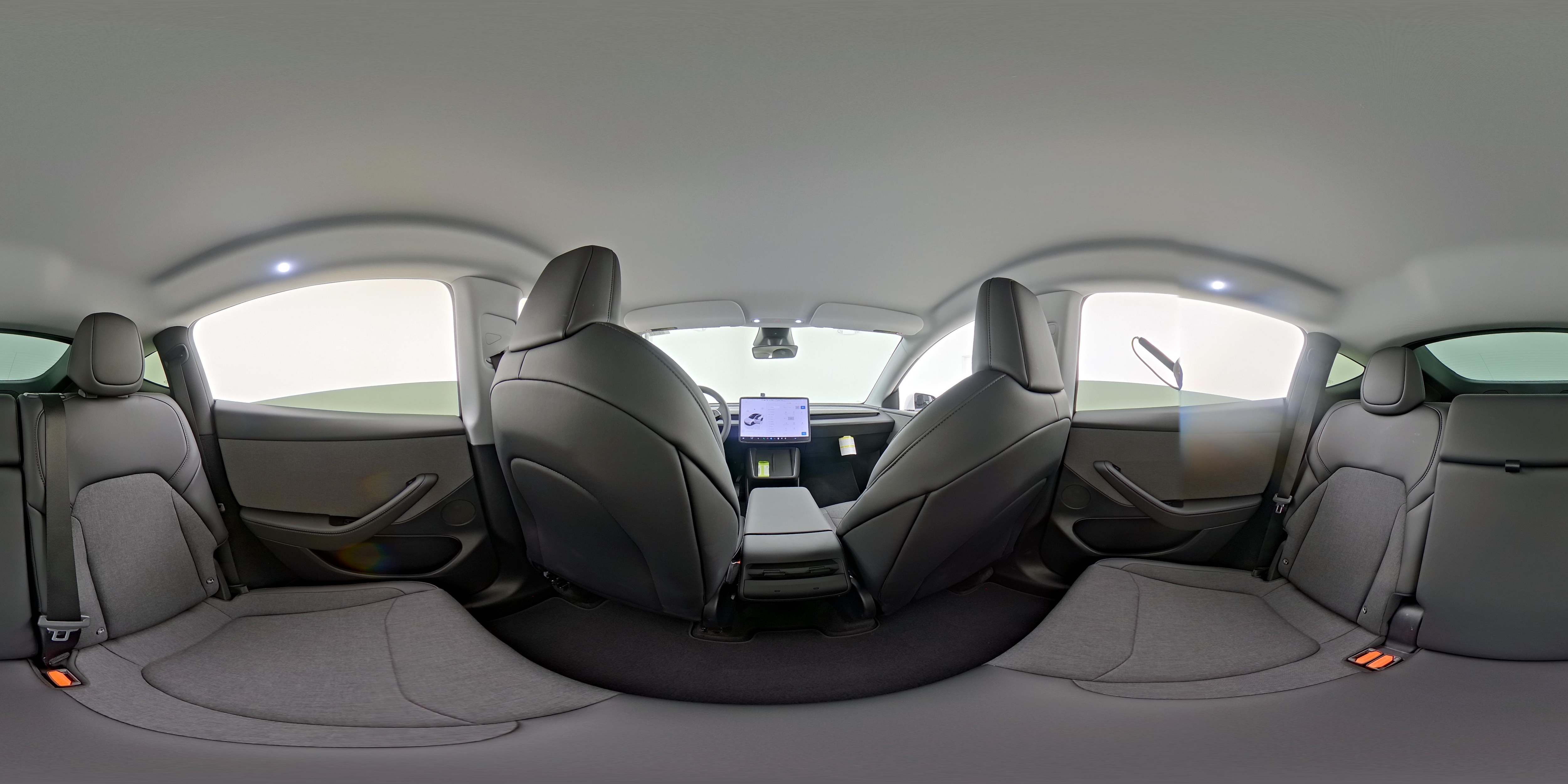 2026 Tesla Model Y Standard - Photo 24