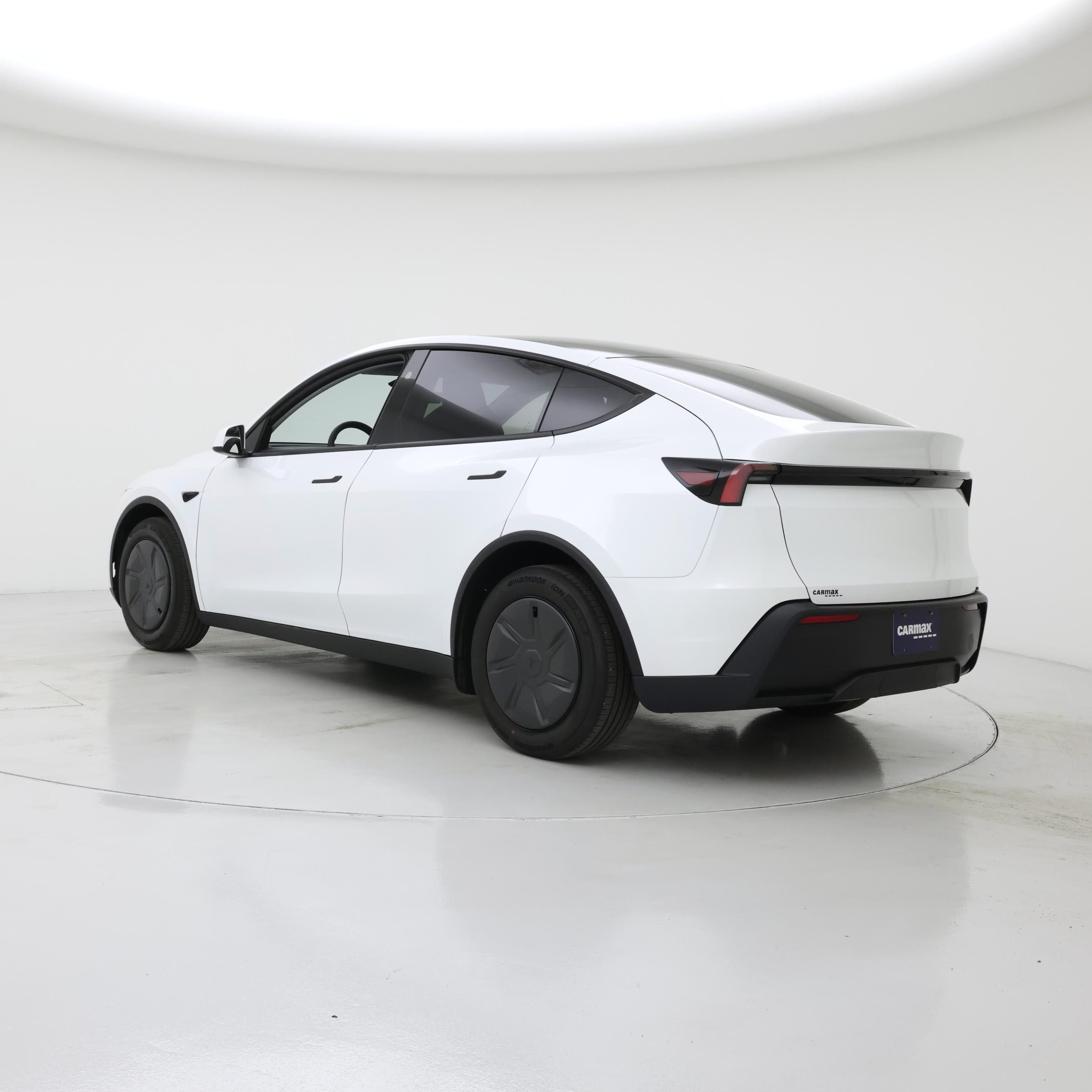 Thumbnail: 2026 Tesla Model Y - 2