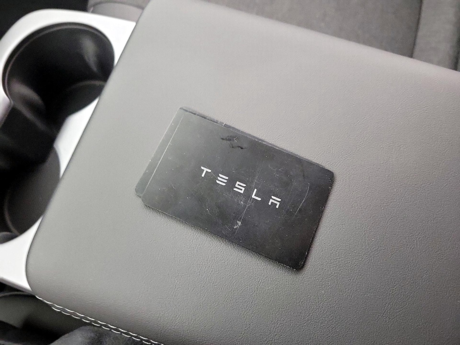 2026 Tesla Model Y Standard - Photo 22