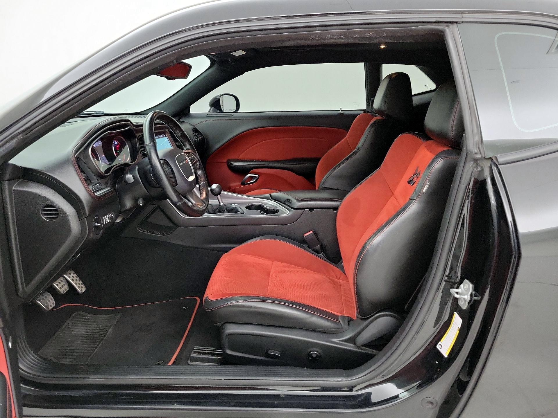 Thumbnail: 2020 Dodge Challenger - 11