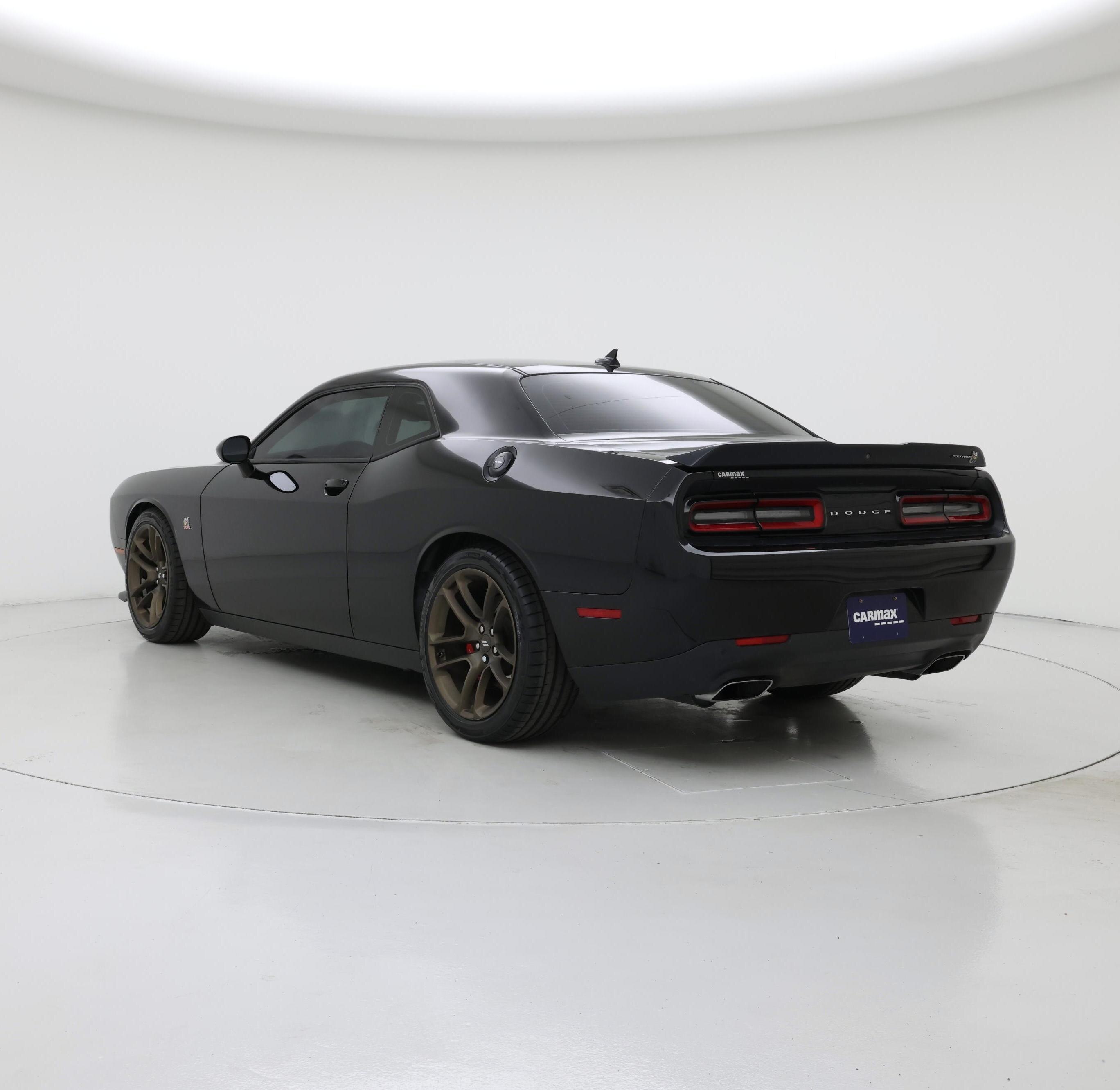 Thumbnail: 2020 Dodge Challenger - 2