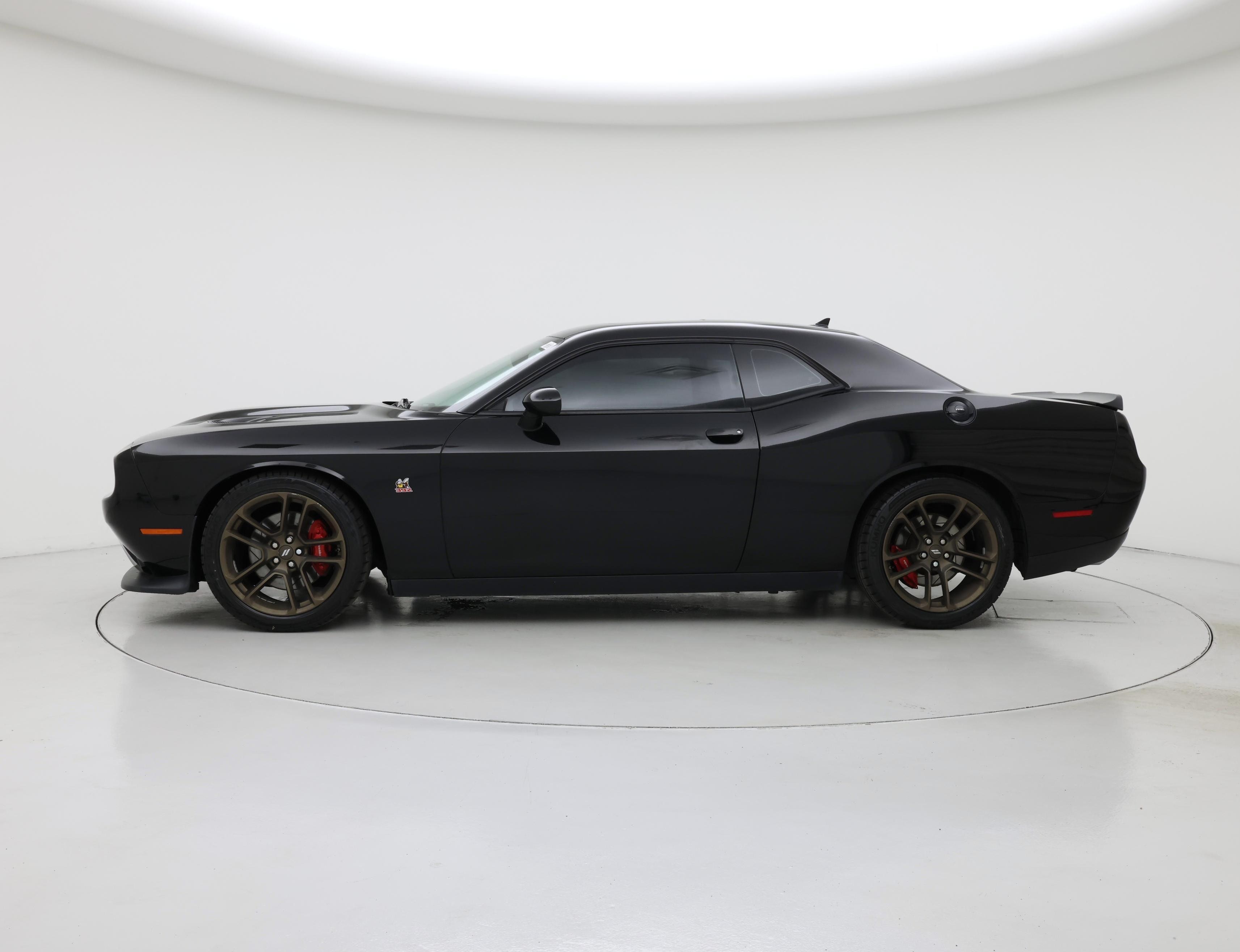Thumbnail: 2020 Dodge Challenger - 3