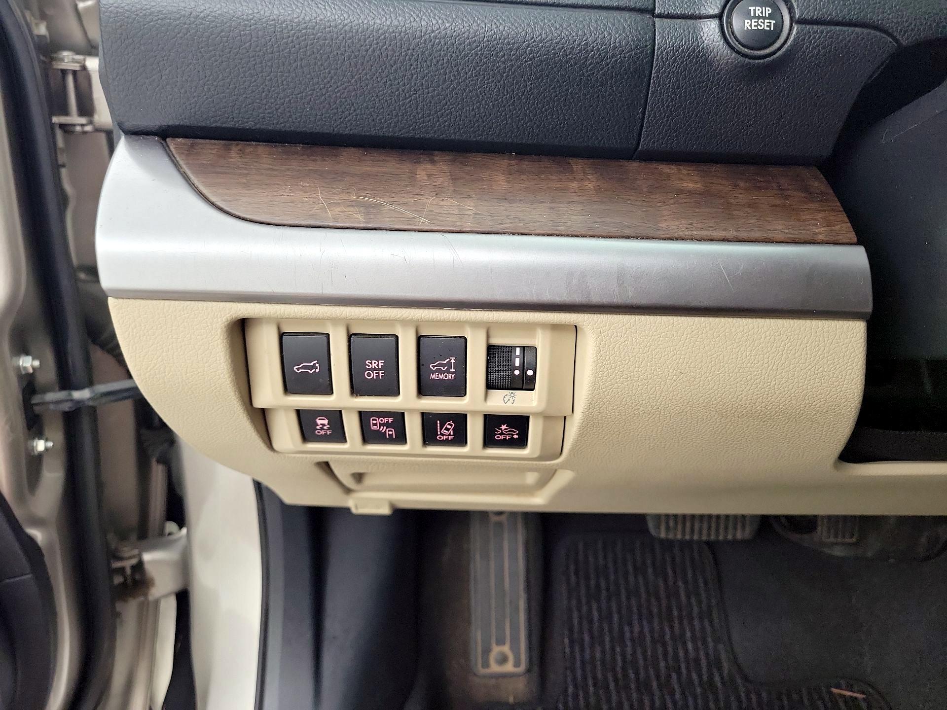 Thumbnail: 2016 Subaru Outback - 13