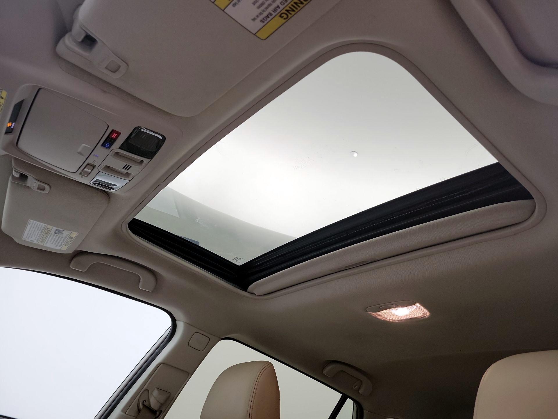 Thumbnail: 2016 Subaru Outback - 19