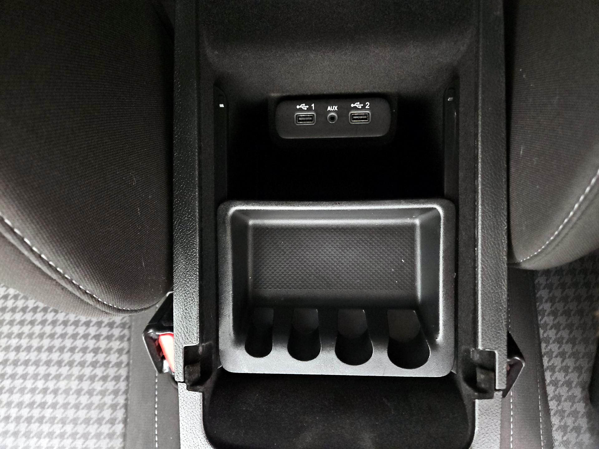 Thumbnail: 2023 Dodge Charger - 16