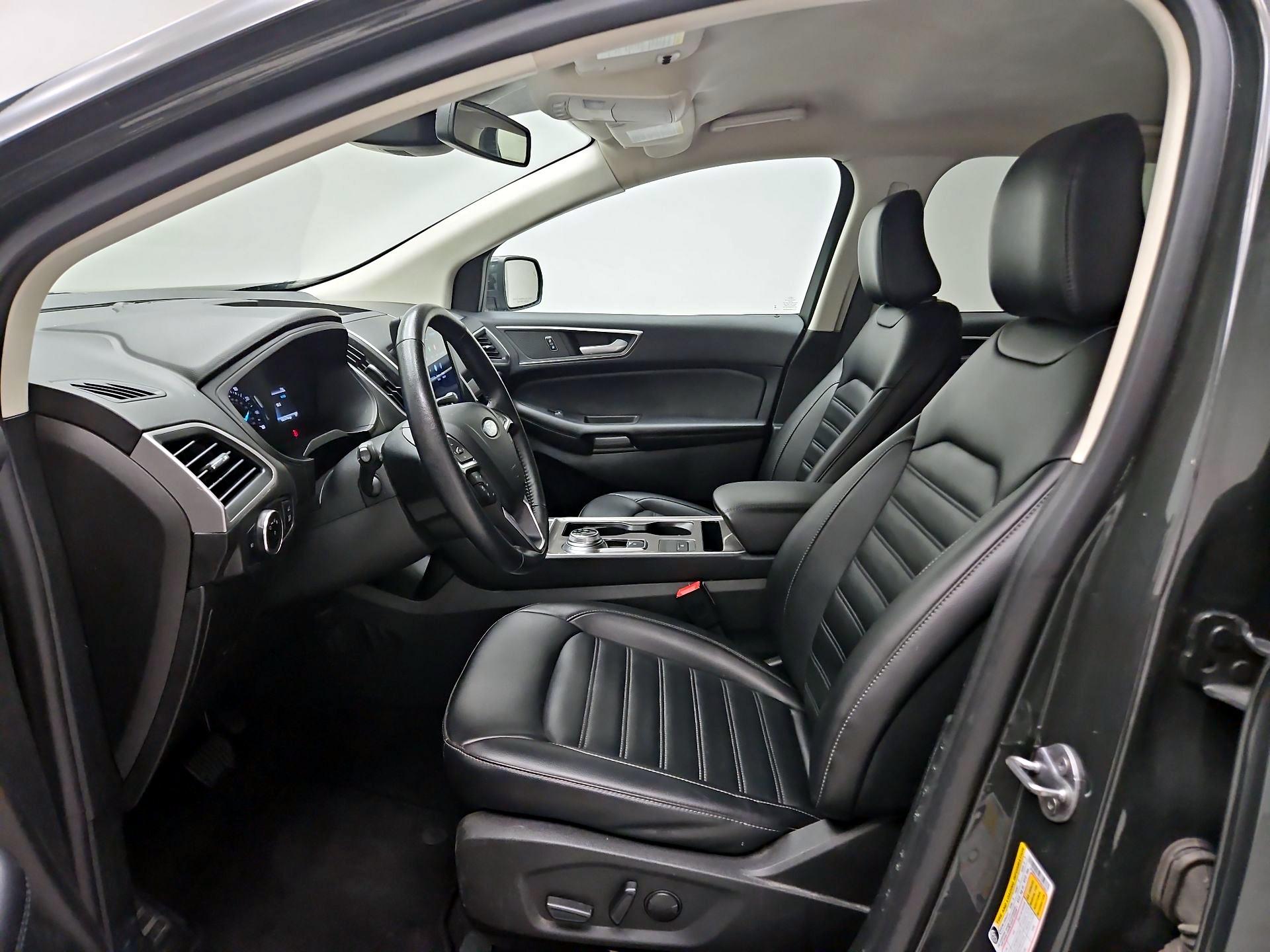 Thumbnail: 2023 Ford Edge - 9