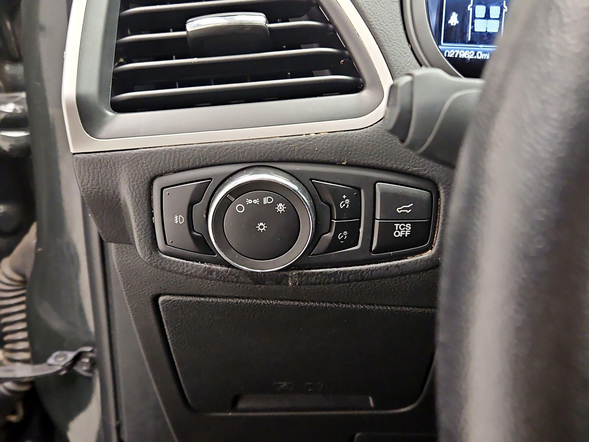 Thumbnail: 2023 Ford Edge - 11