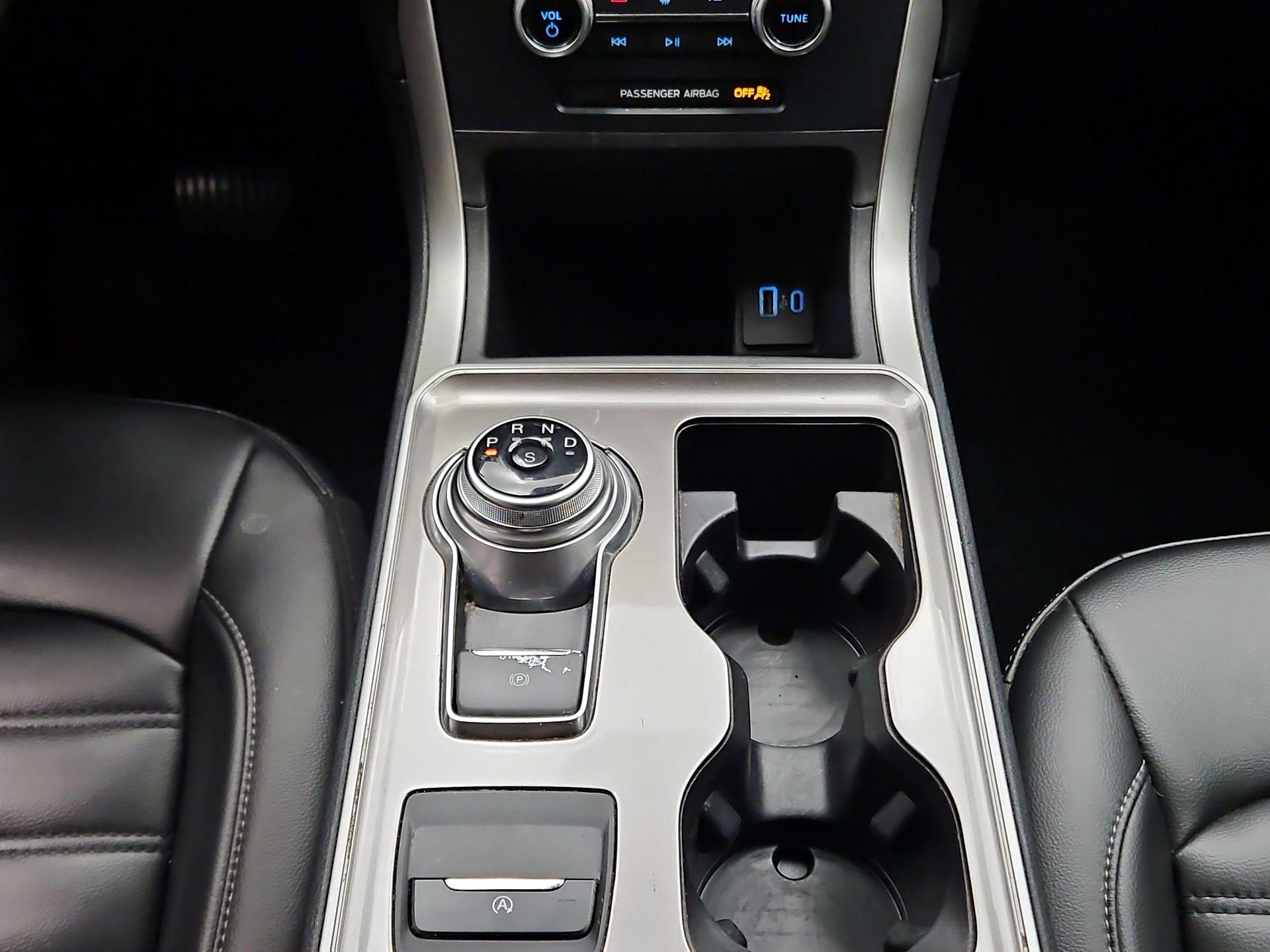 Thumbnail: 2023 Ford Edge - 15