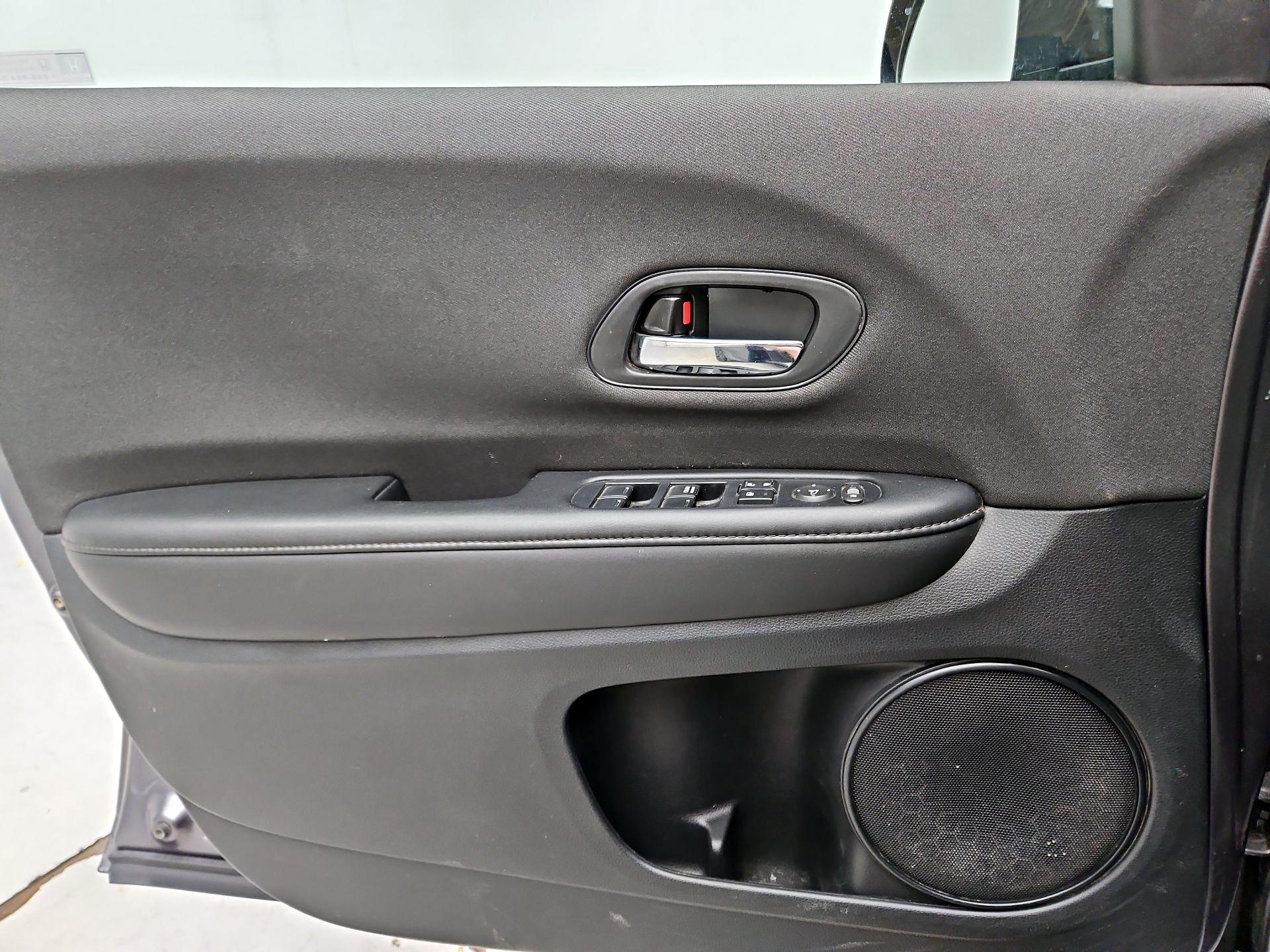 Thumbnail: 2021 Honda HR-V - 12