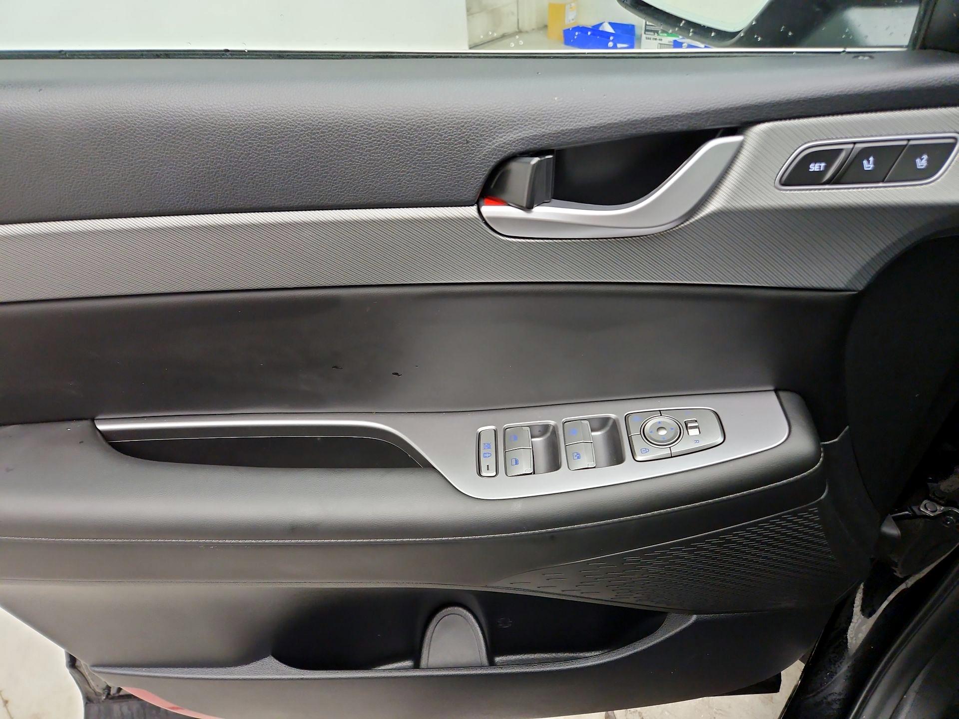 Thumbnail: 2025 Hyundai Palisade - 10