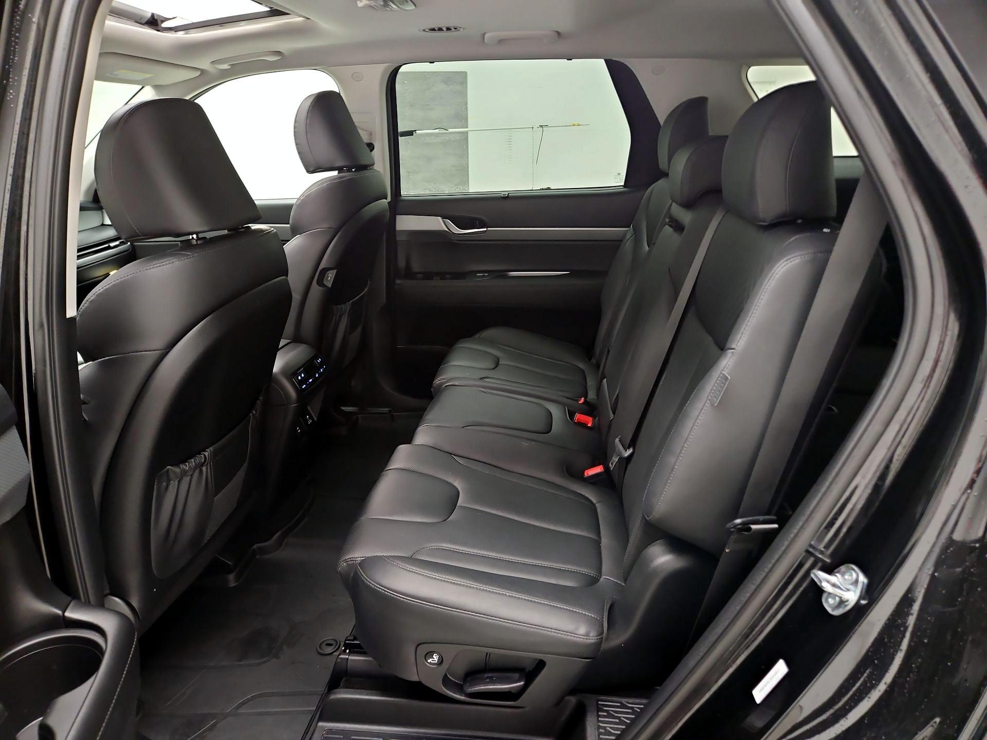 Thumbnail: 2025 Hyundai Palisade - 19