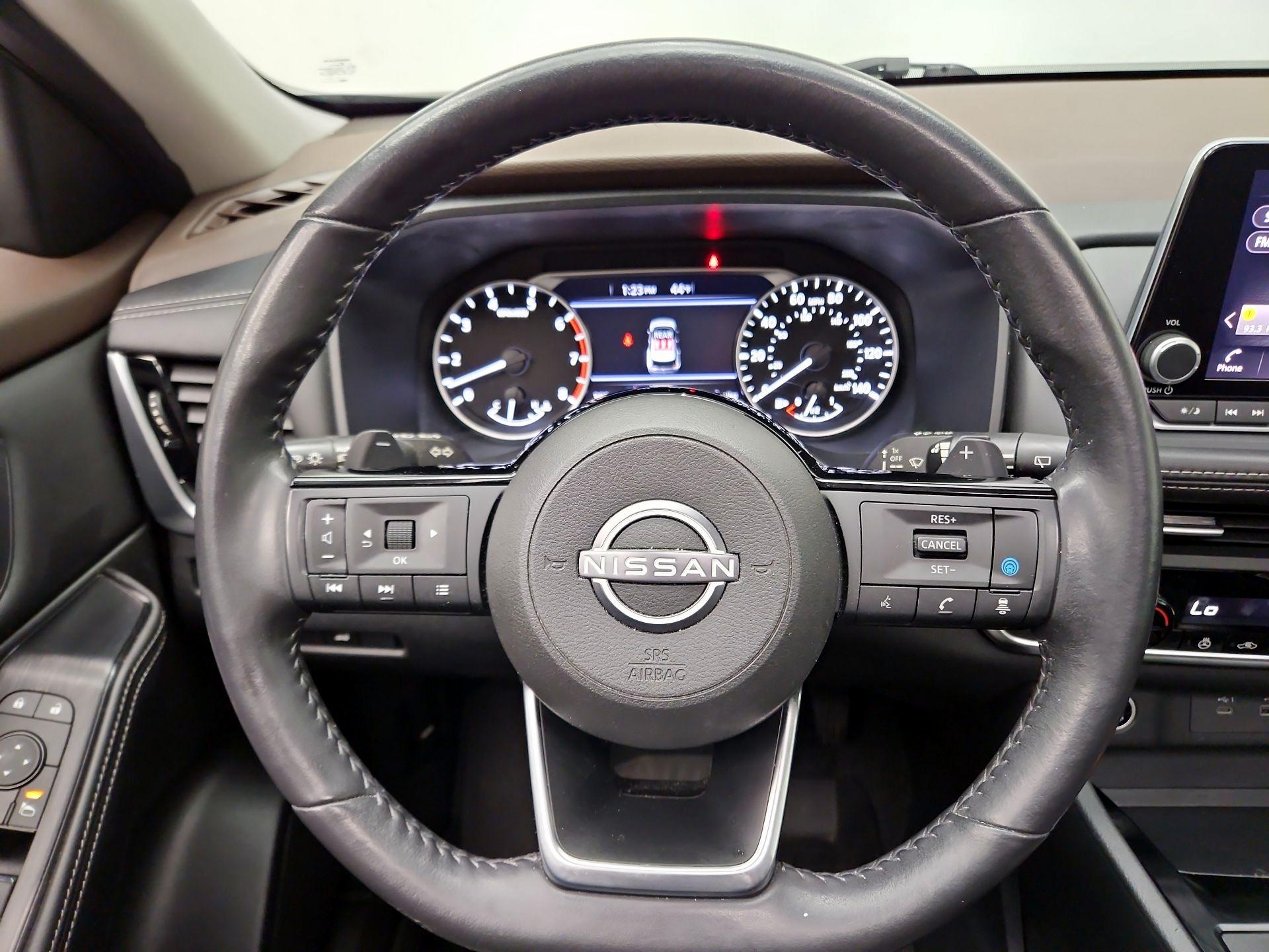 Thumbnail: 2023 Nissan Rogue - 10