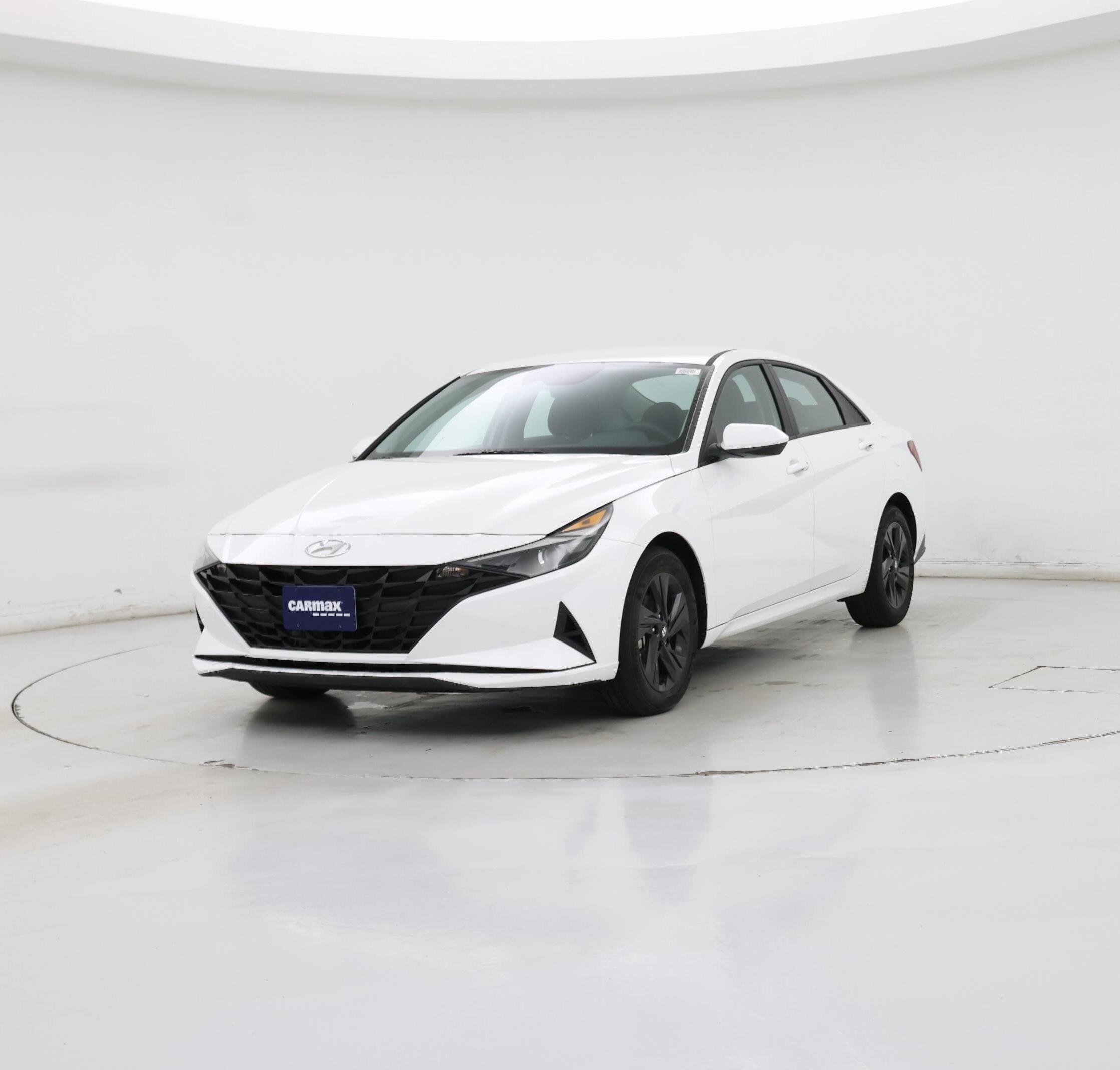 Thumbnail: 2023 Hyundai Elantra - 4