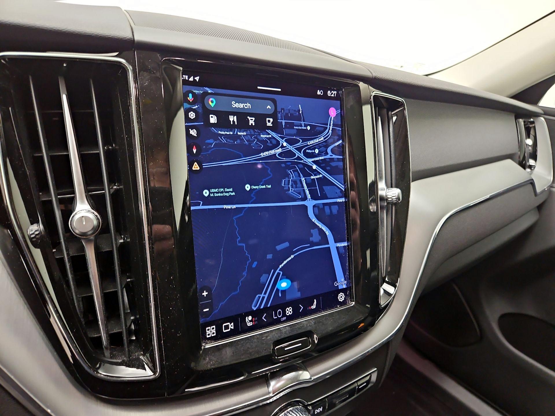 Thumbnail: 2023 Volvo XC60 - 12