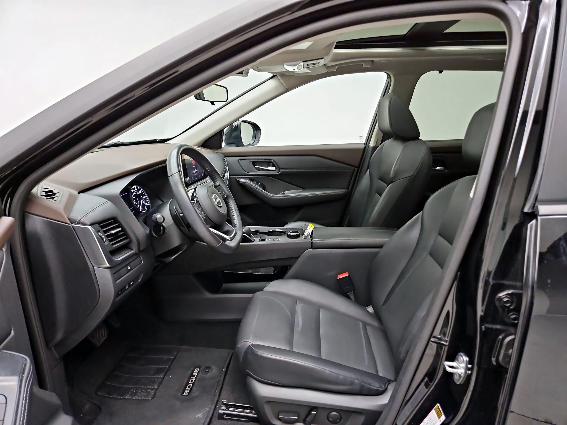 Thumbnail: 2023 Nissan Rogue - 9