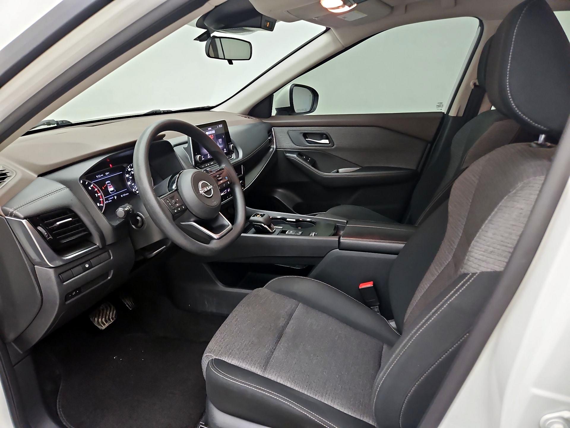 Thumbnail: 2023 Nissan Rogue - 11