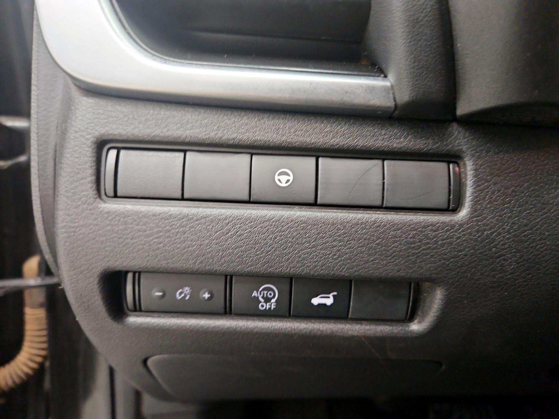 Thumbnail: 2023 Nissan Rogue - 13