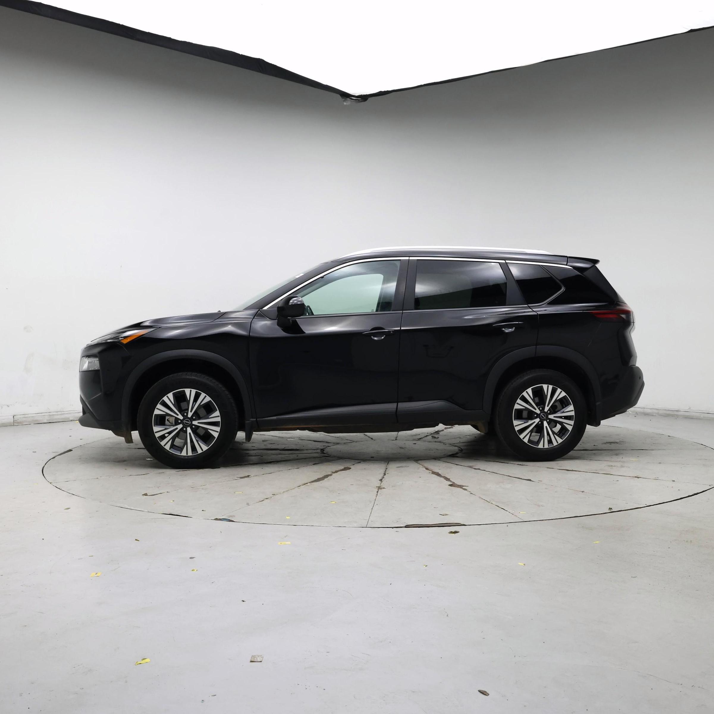 Thumbnail: 2023 Nissan Rogue - 3