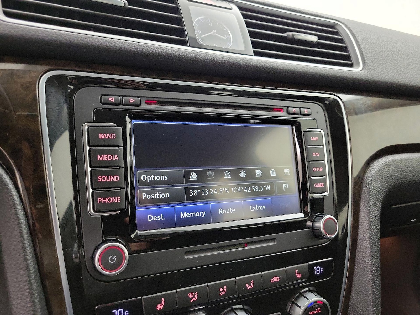2015 Volkswagen Passat SEL Premium - Photo 15