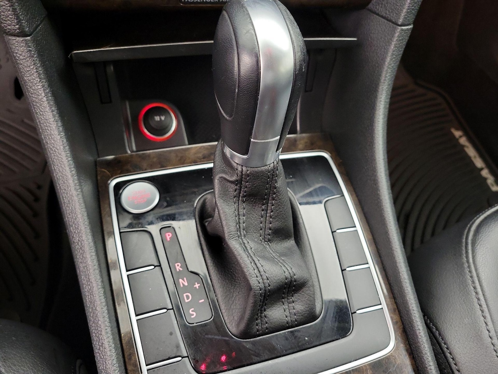 2015 Volkswagen Passat SEL Premium - Photo 19