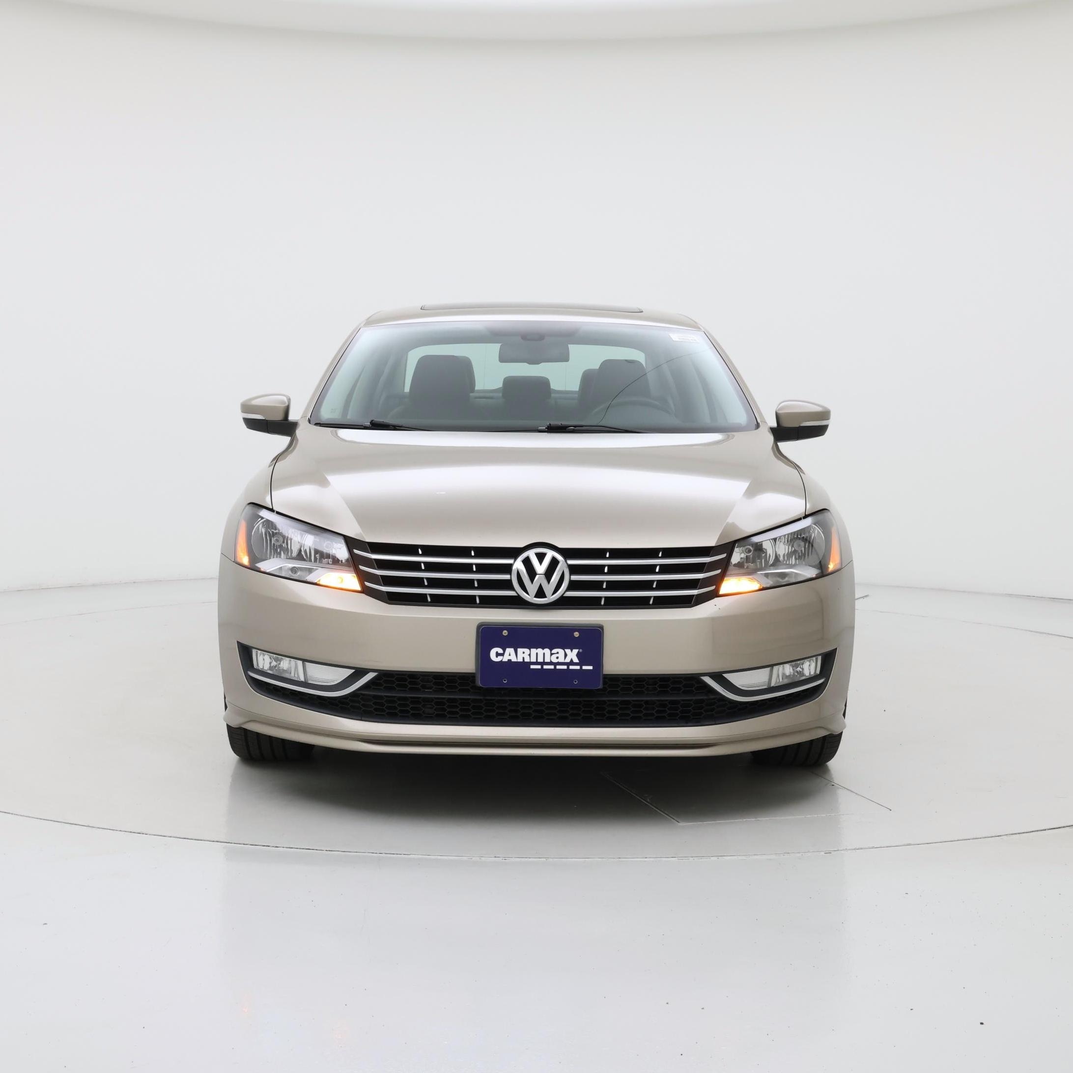 Thumbnail: 2015 Volkswagen Passat - 5