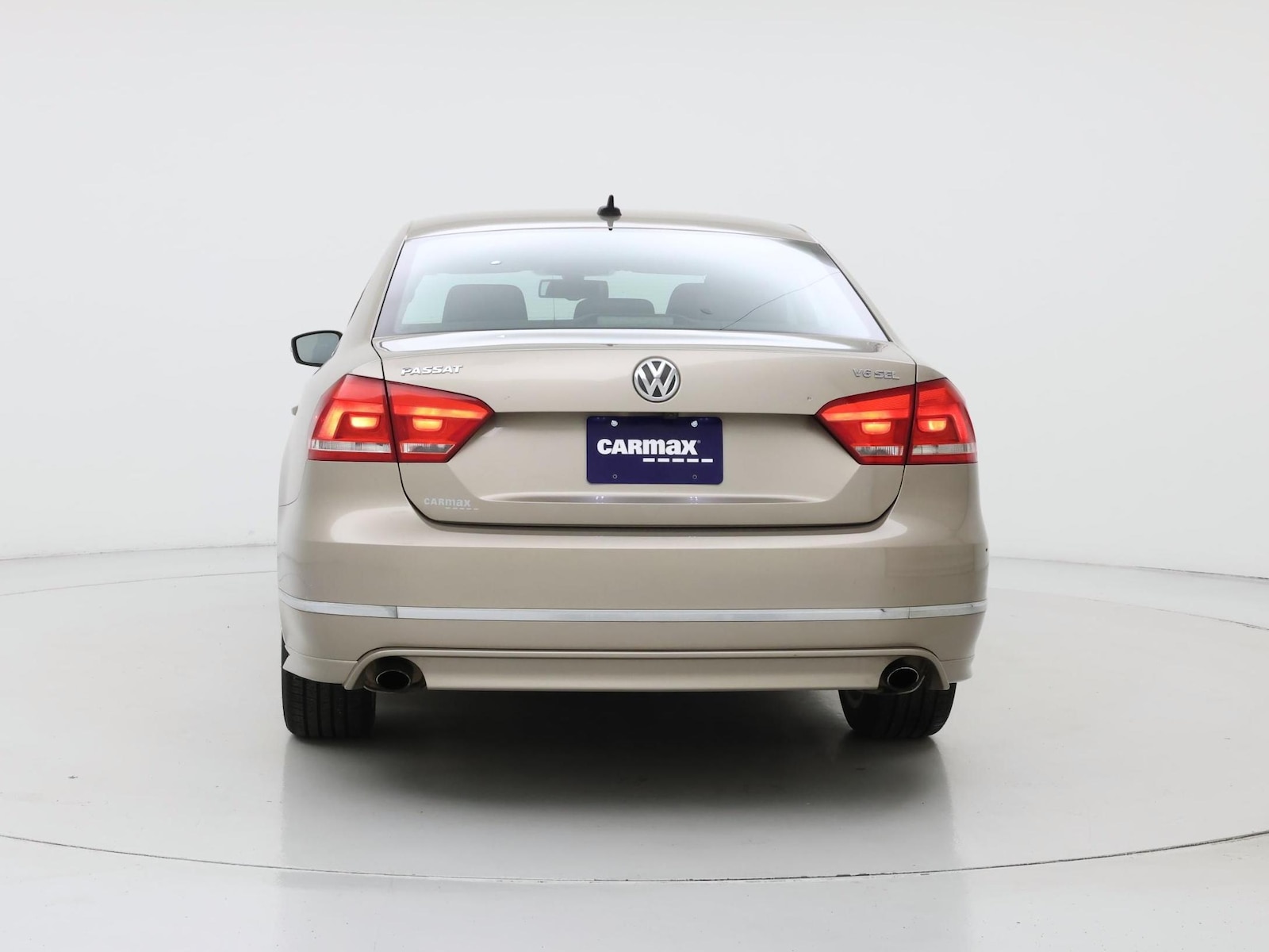2015 Volkswagen Passat SEL Premium - Photo 7
