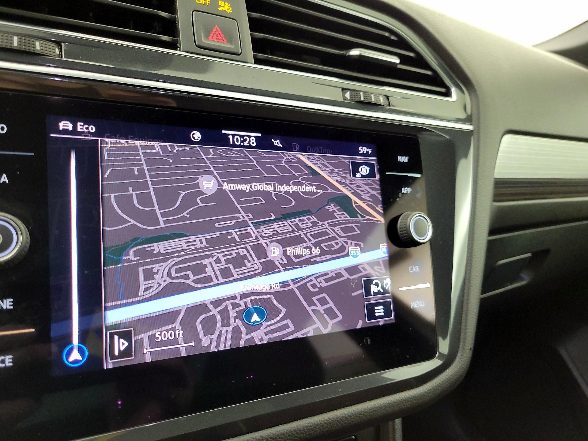 Thumbnail: 2022 Volkswagen Tiguan - 14