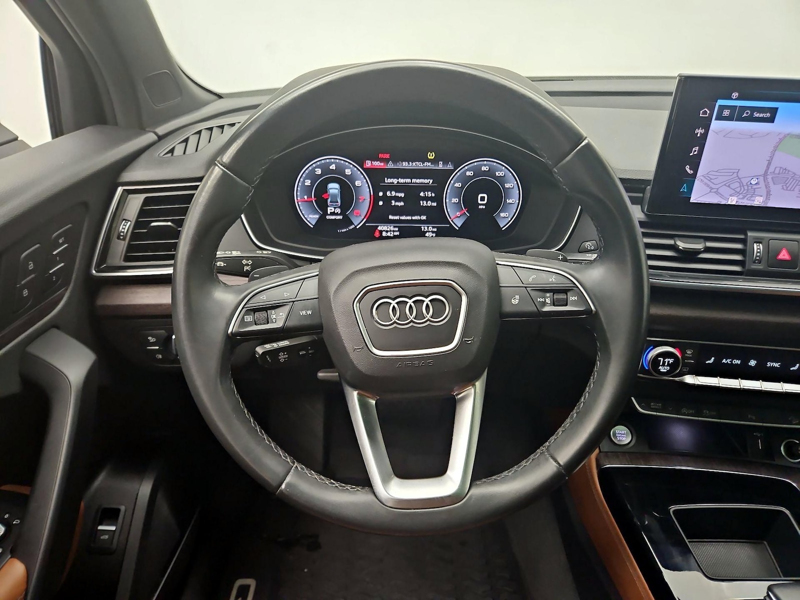 2022 Audi Q5 Premium Plus - Photo 11